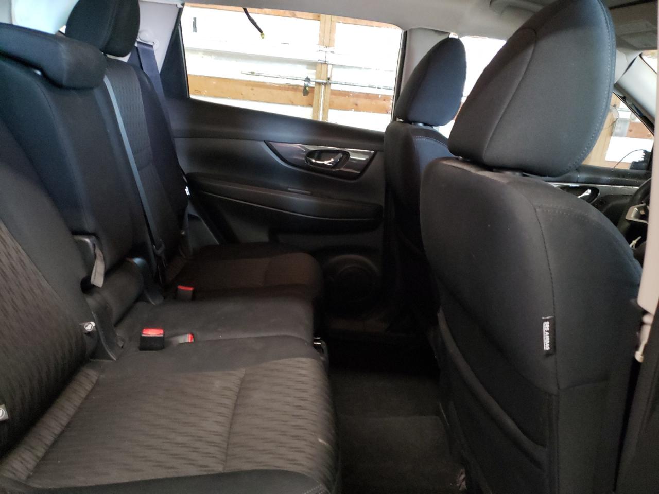 Photo 6 from auction – 2018 NISSAN ROGUE S with VIN 5N1AT2MT7JC783535