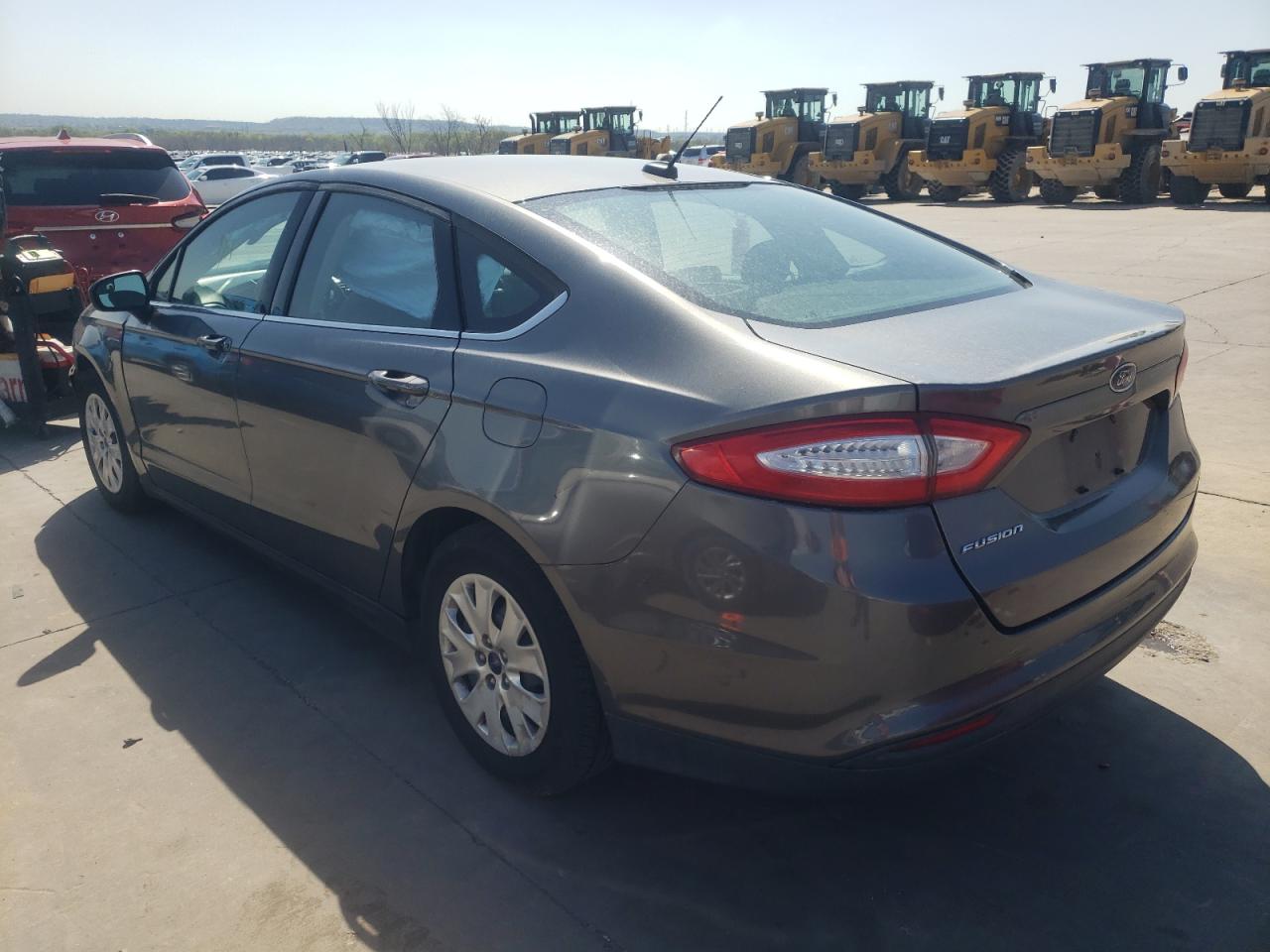 Photo 3 from auction – 2013 FORD FUSION S with VIN 3FA6P0G75DR185375