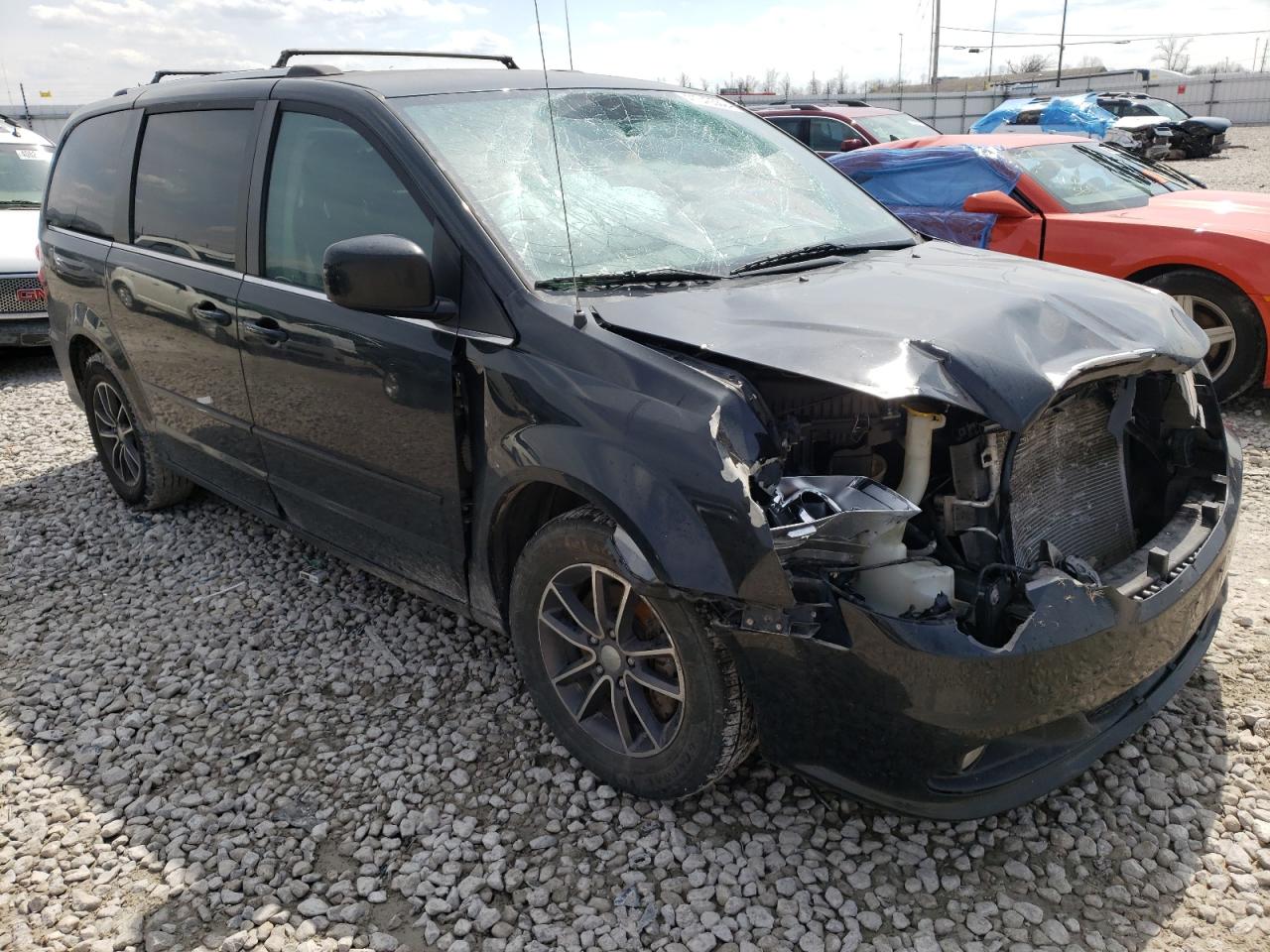 DODGE GRAND CARA 2017 with VIN 2C4RDGCG9HR858596 - Photo from auction
