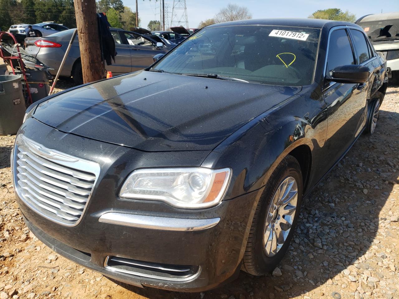Photo 2 from auction – 2014 CHRYSLER 300 with VIN 2C3CCAAG4EH382448