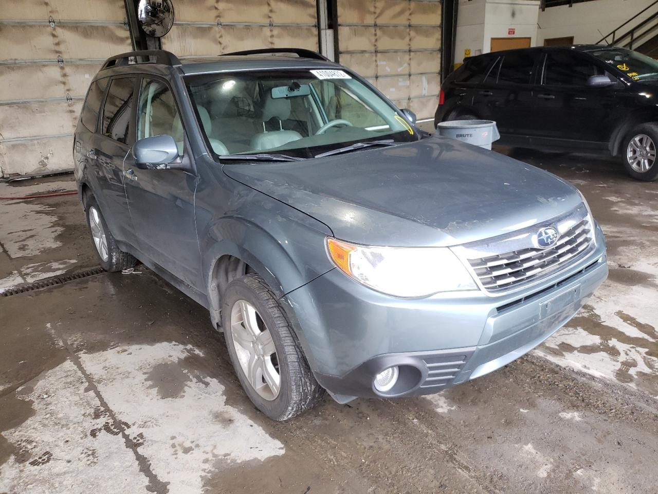 SUBARU FORESTER 2 2009 with VIN JF2SH64699H775593 - Photo from auction