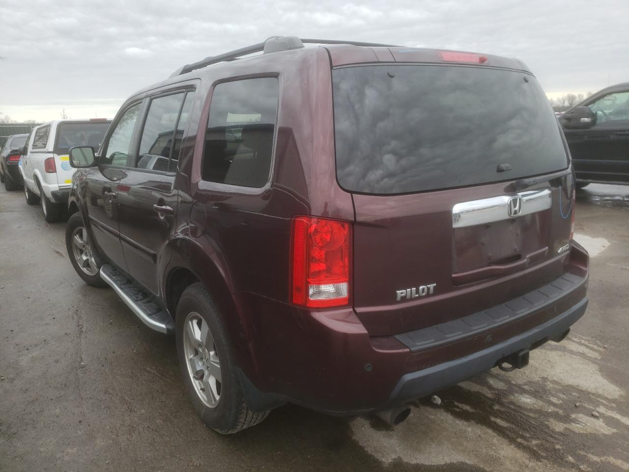 Photo 3 from auction – 2010 HONDA PILOT EXL with VIN 5FNYF4H56AB002802