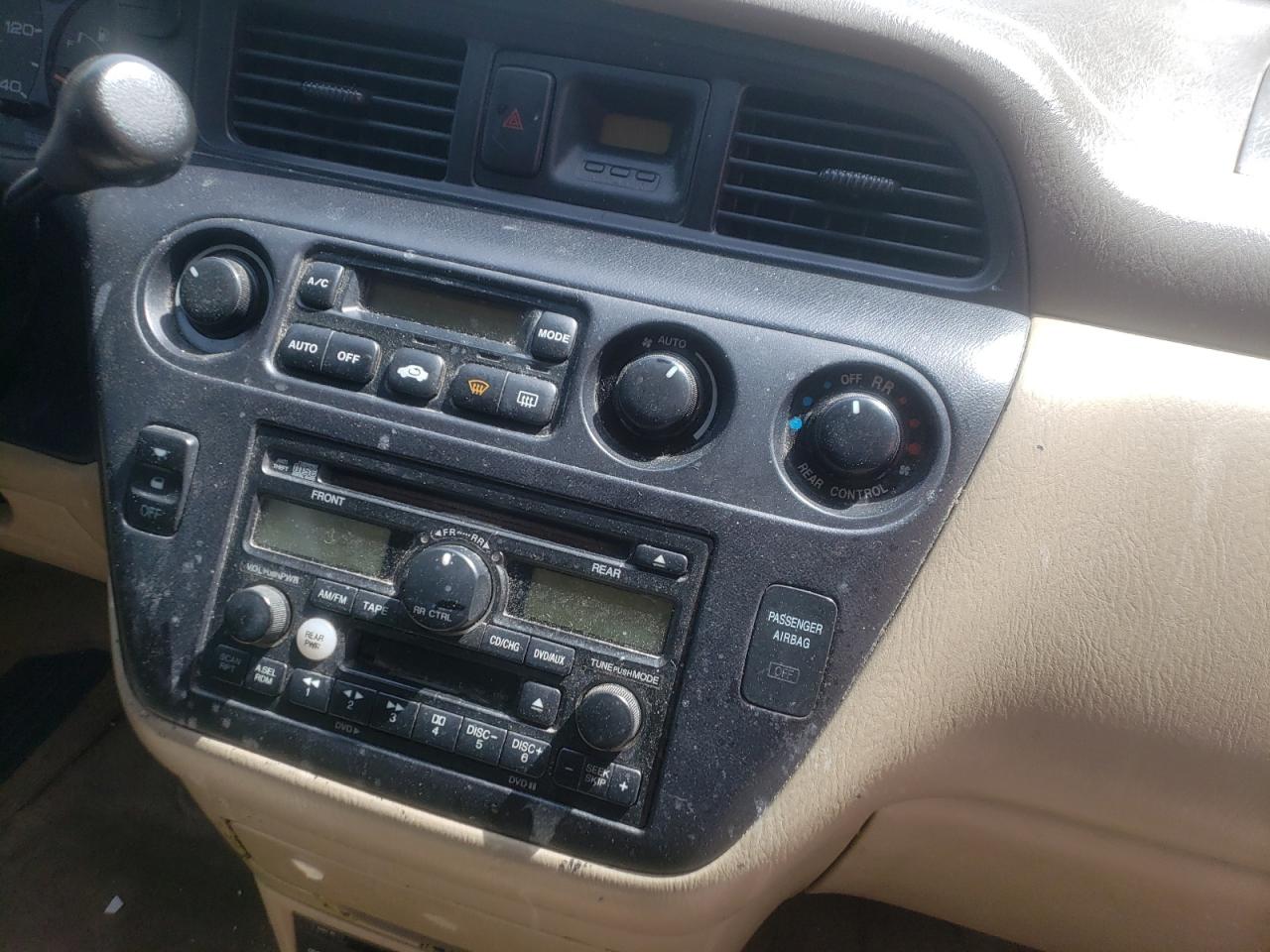 Photo 9 from auction – 2004 HONDA ODYSSEY EX with VIN 5FNRL18874B103499