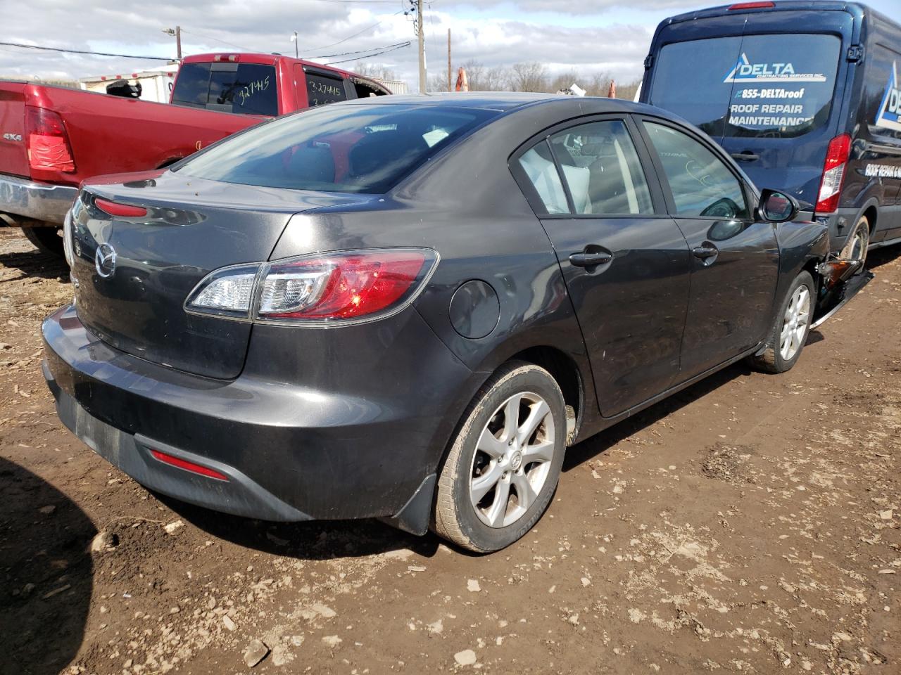 Photo 4 from auction – 2010 MAZDA 3 I with VIN JM1BL1SG3A1328394
