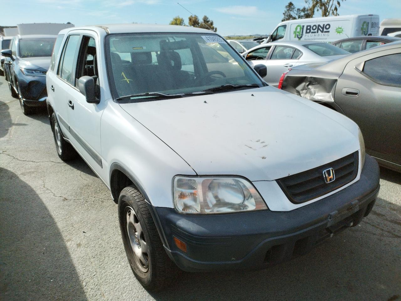 HONDA CRV 2001 with VIN JHLRD28451S018999 - Photo from auction