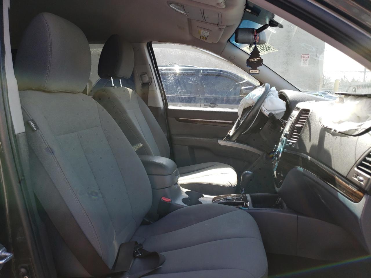 Photo 5 from auction – 2010 HYUNDAI SANTA FE G with VIN 5NMSG3AB6AH376743