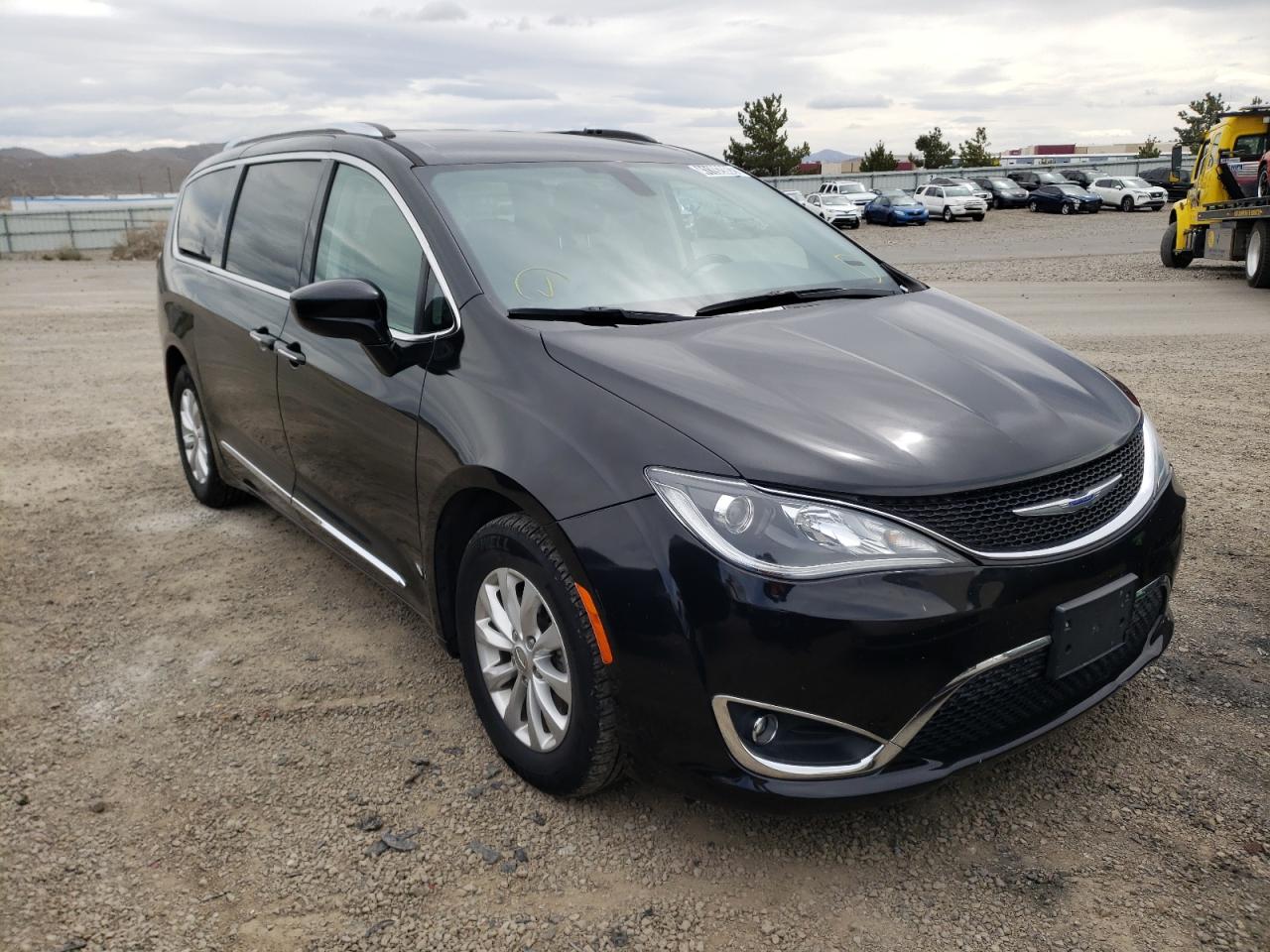 Photo 1 from auction – 2019 CHRYSLER PACIFICA T with VIN 2C4RC1BG1KR651435