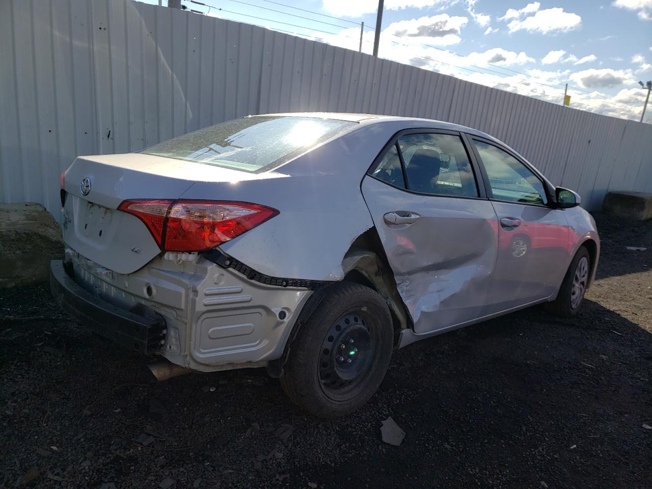 Photo 4 from auction – 2018 TOYOTA COROLLA L with VIN 2T1BURHE4JC966716