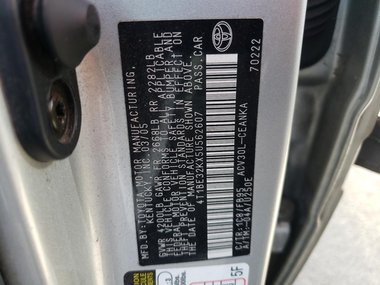 Photo 10 from auction – 2005 TOYOTA CAMRY with VIN 4T1BE32KX5U562607