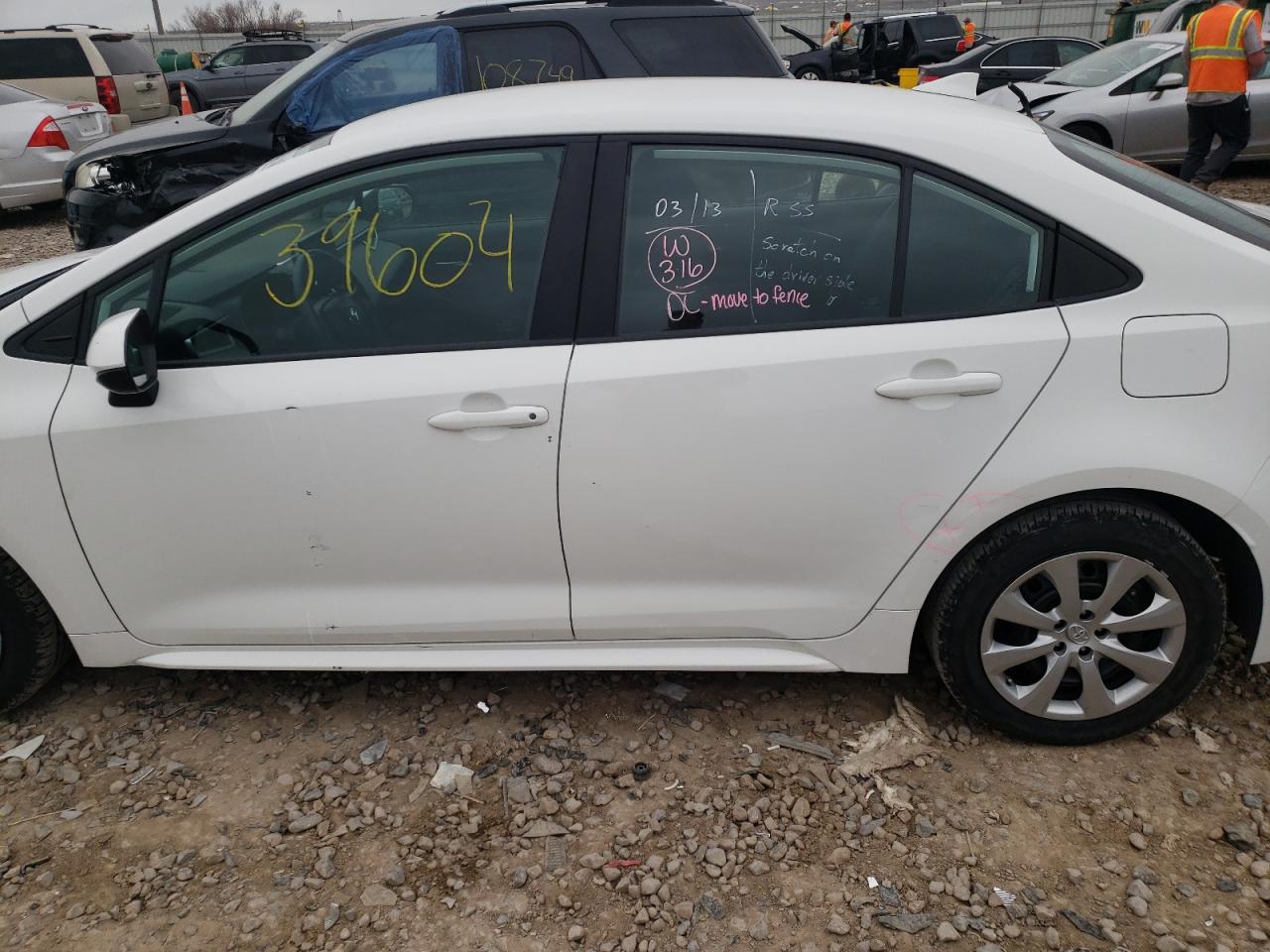 Photo 9 from auction – 2020 TOYOTA COROLLA LE with VIN 5YFEPRAE1LP098448