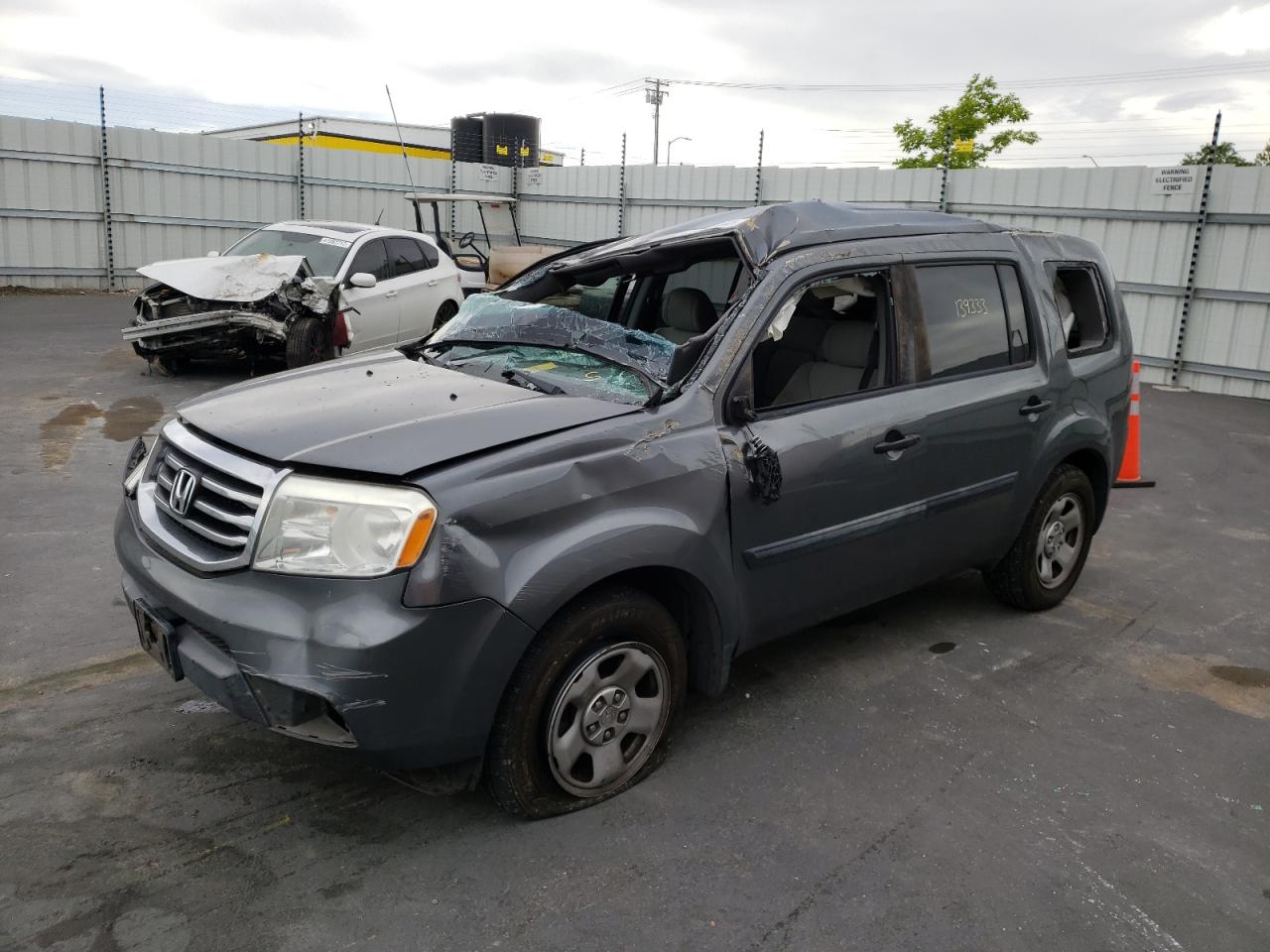 Photo 2 from auction – 2012 HONDA PILOT LX with VIN 5FNYF3H24CB021044
