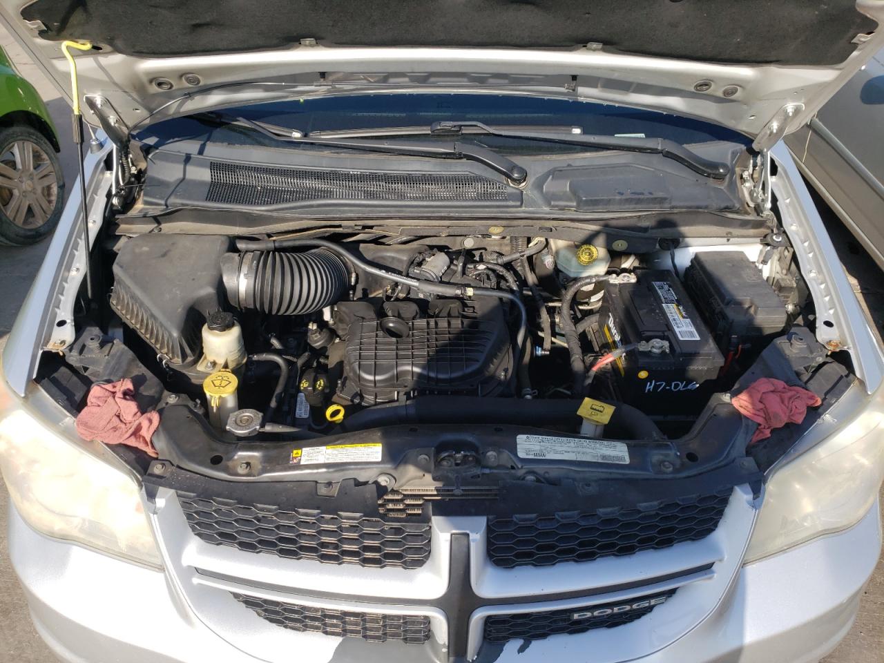 Photo 7 from auction – 2012 DODGE GRAND CARA with VIN 2C4RDGEG7CR228601