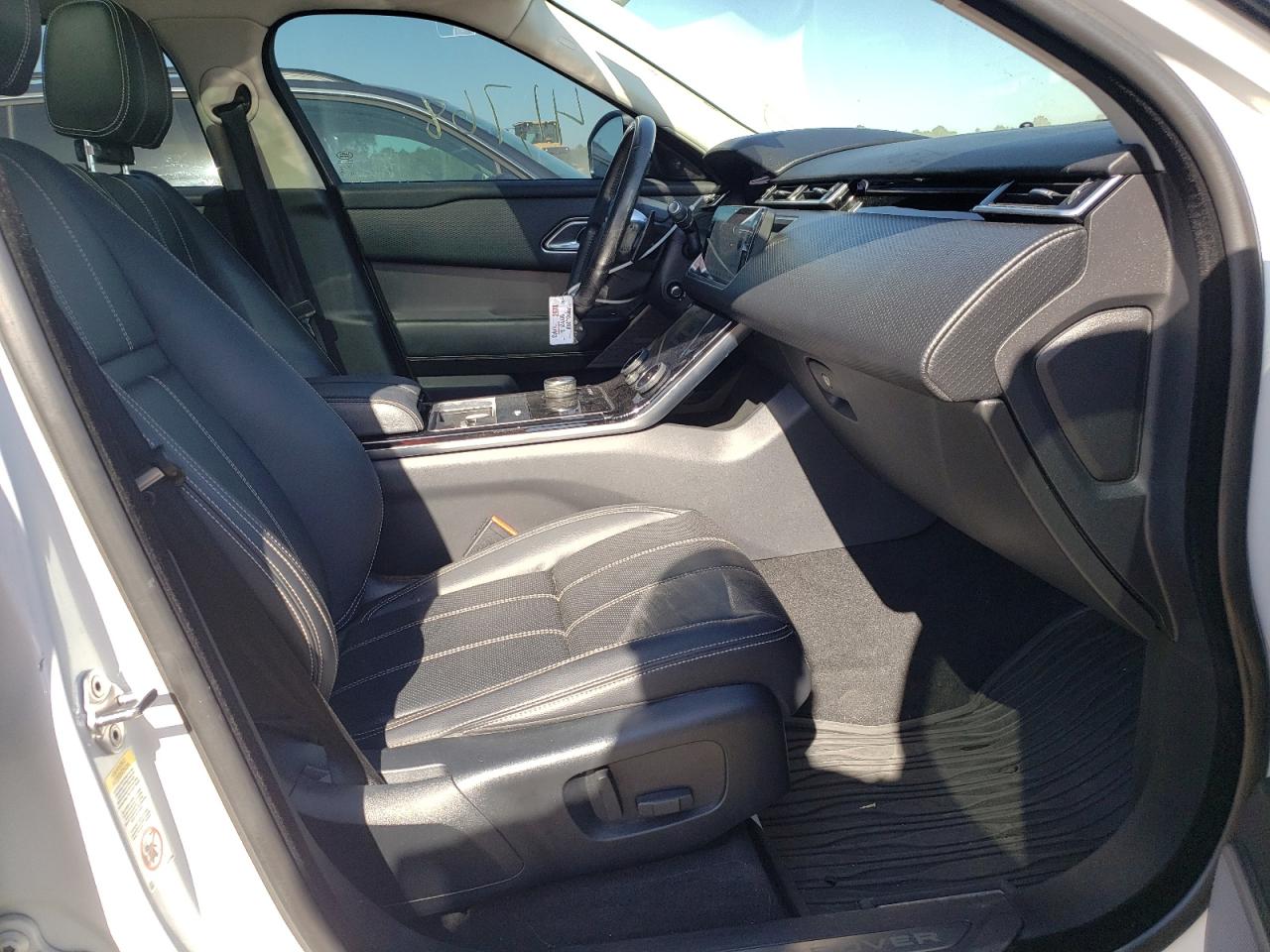 Photo 5 from auction – 2018 LAND ROVER RANGE ROVE with VIN SALYB2RN6JA727932