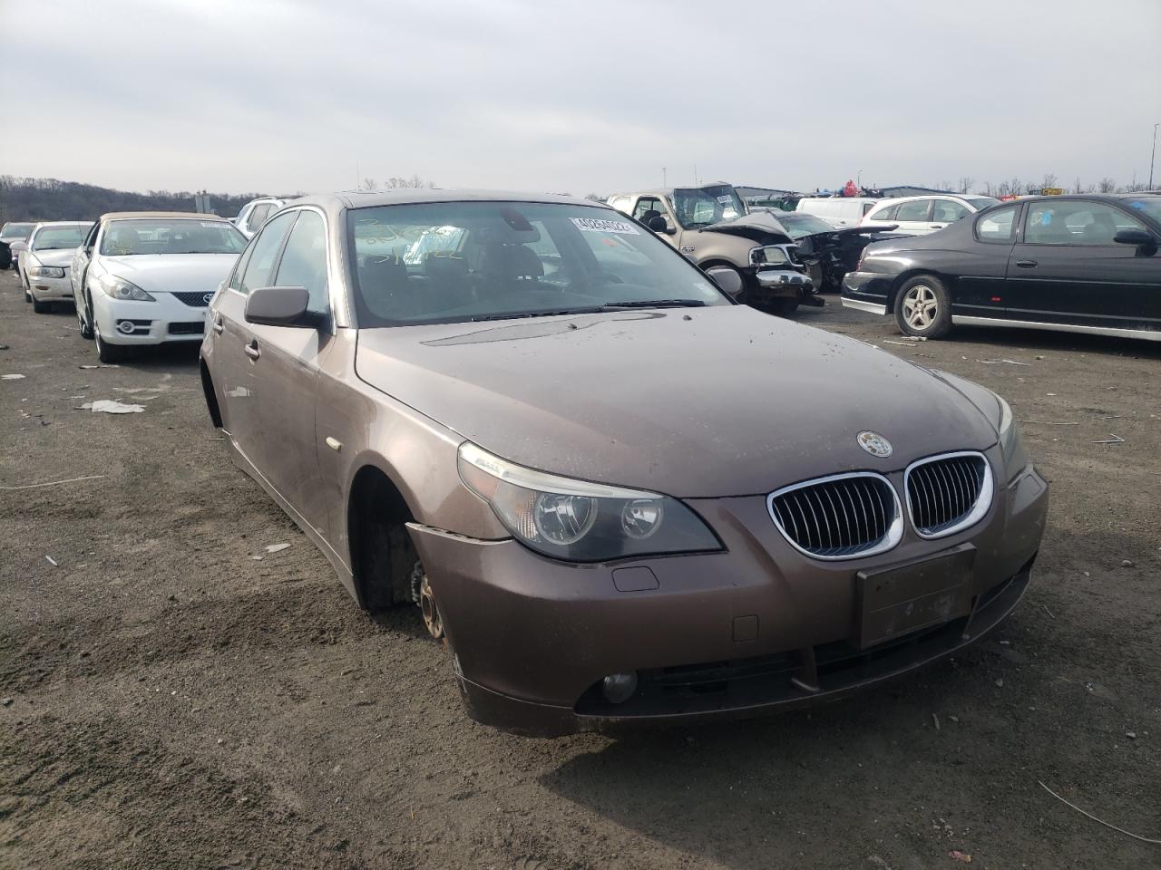 BMW 525 I 2007 with VIN WBANE53597CY05609 - Photo from auction