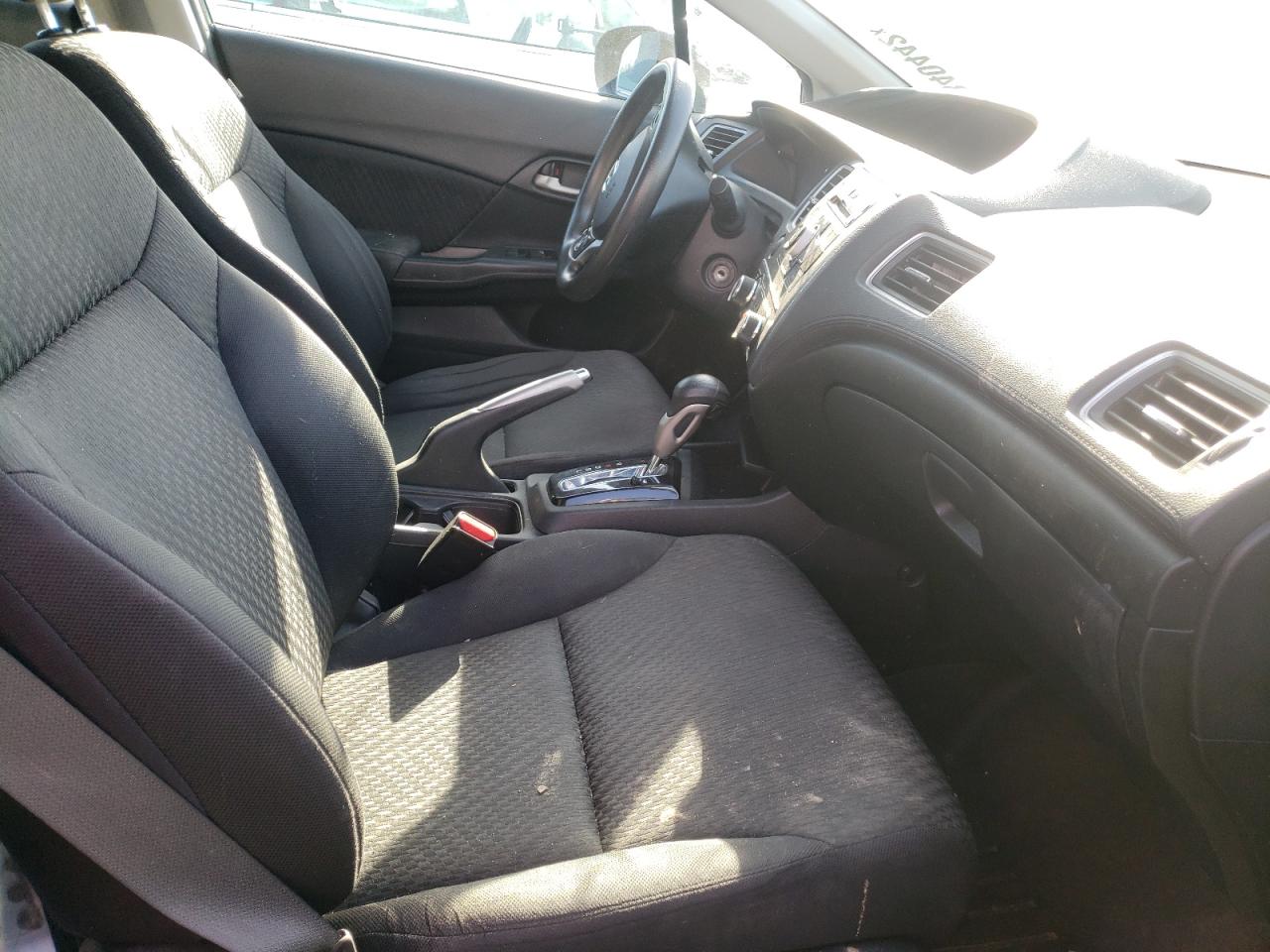 Photo 5 from auction – 2014 HONDA CIVIC LX with VIN 19XFB2F56EE201807