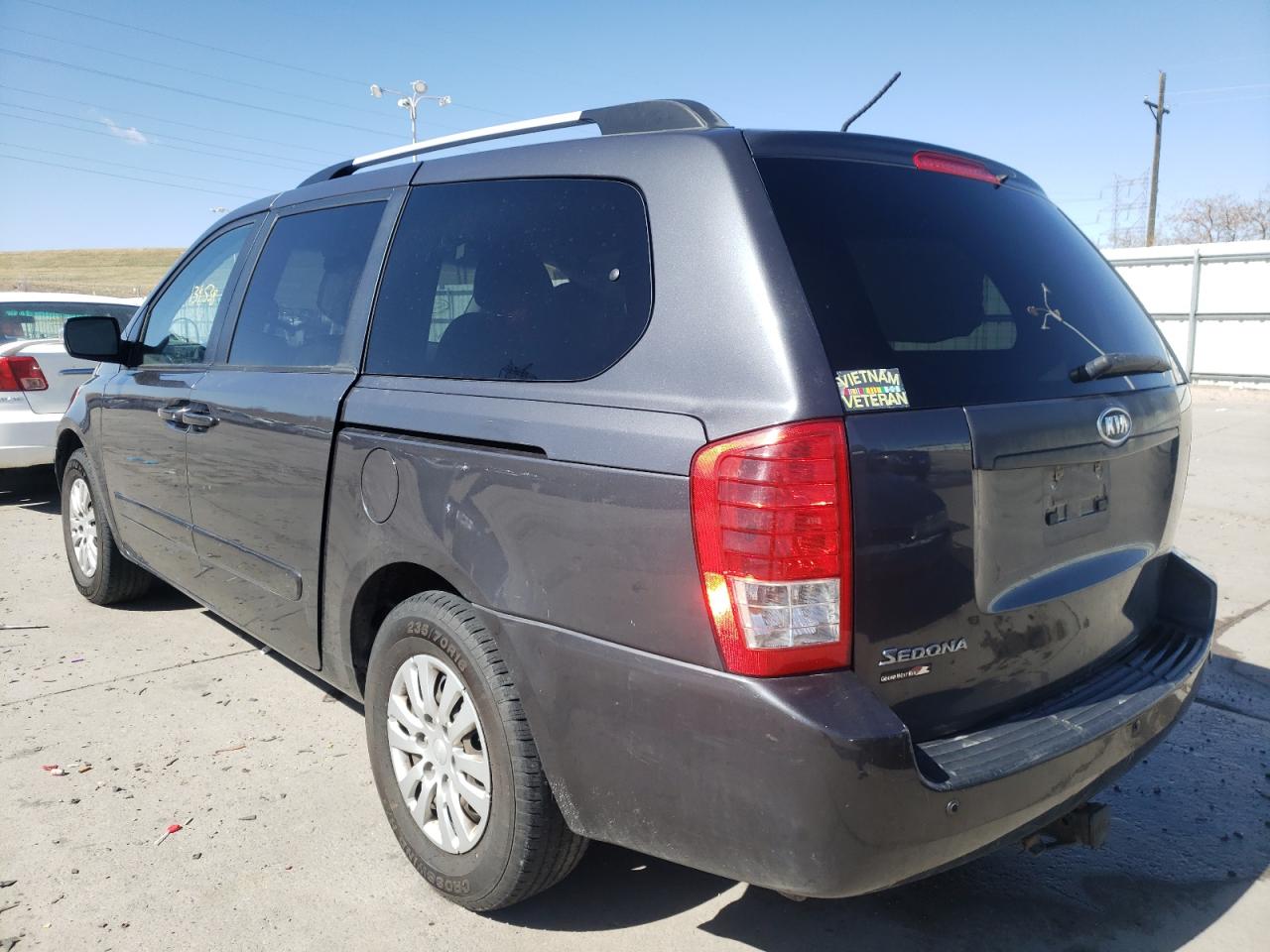 Photo 3 from auction – 2012 KIA SEDONA LX with VIN KNDMG4C7XC6491806