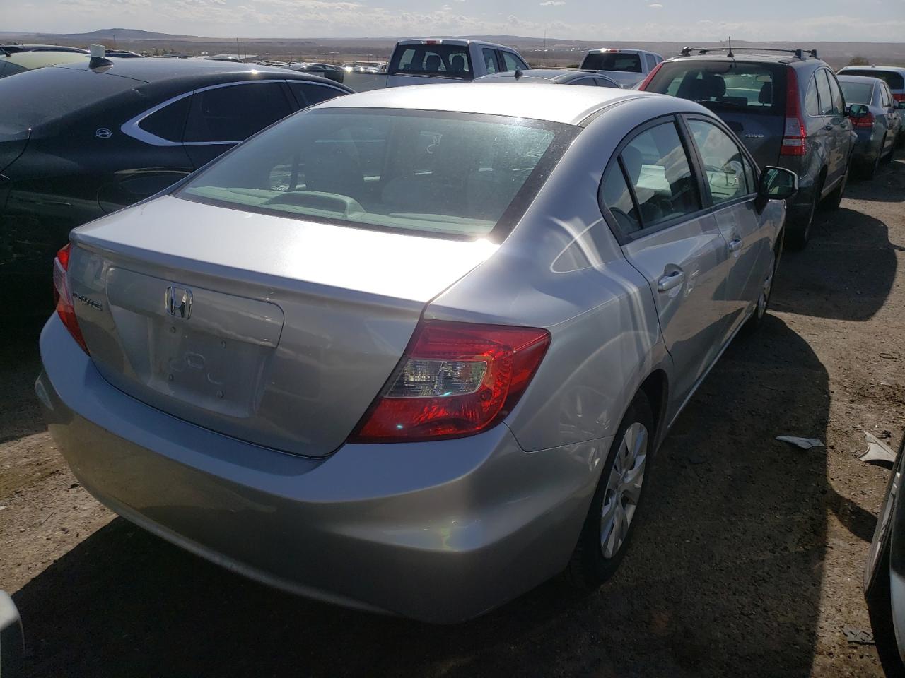 Photo 4 from auction – 2012 HONDA CIVIC LX with VIN 19XFB2F57CE093369