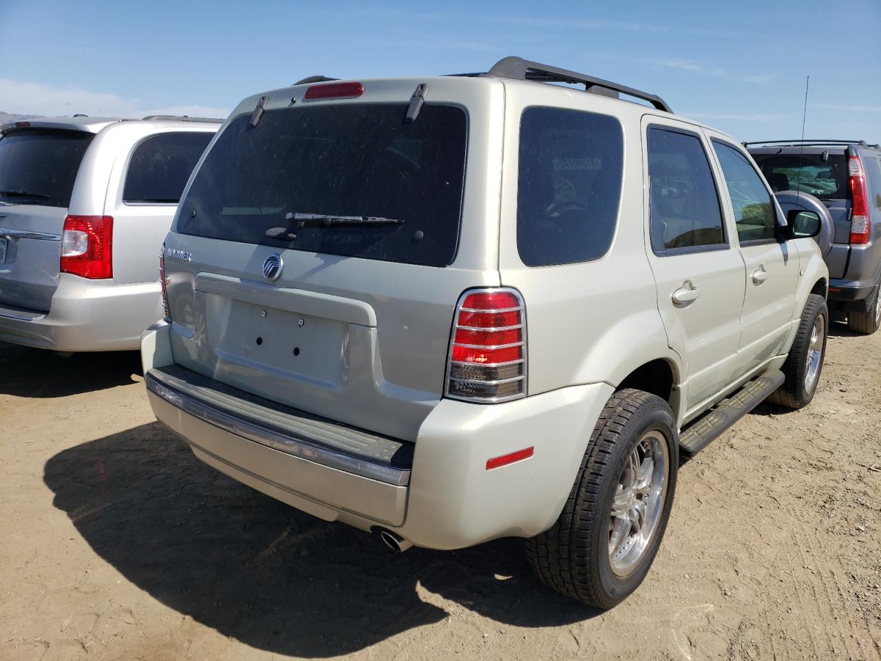 Photo 4 from auction – 2005 MERCURY MARINER with VIN 4M2YU56Z35DJ07354