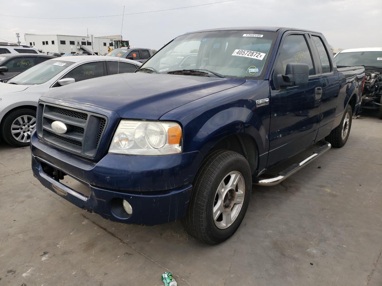 Photo 2 from auction – 2007 FORD F150 with VIN 1FTRX12W97FA47285