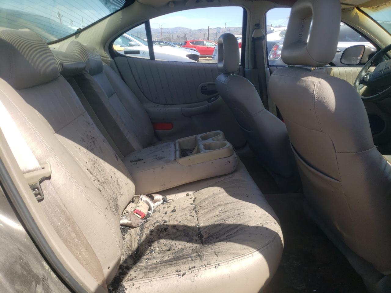 Photo 6 from auction – 2000 PONTIAC GRAND PRIX with VIN 1G2WP52K7YF288520