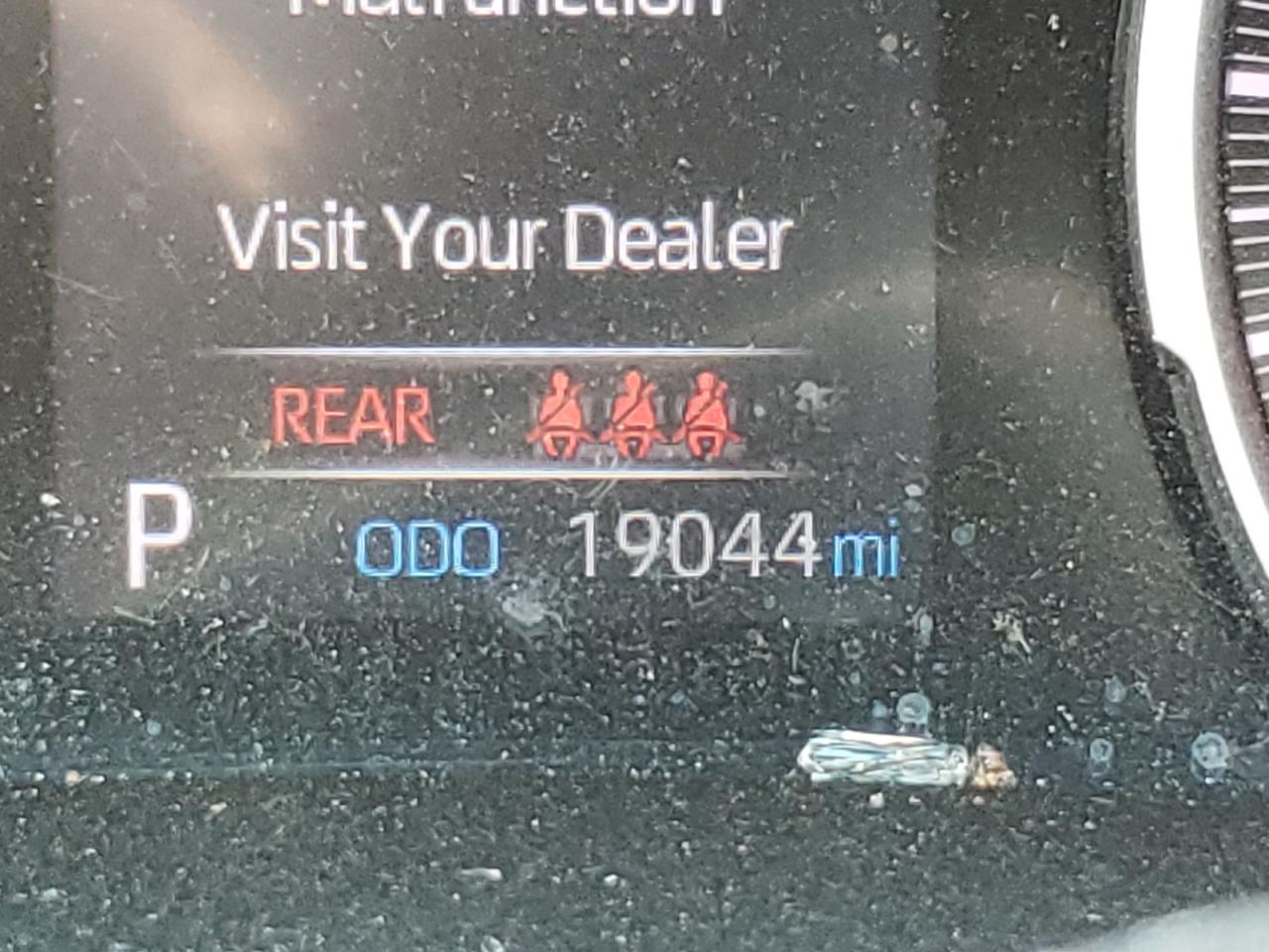 Photo 8 from auction – 2021 TOYOTA RAV4 LE with VIN 2T3H1RFV6MW156410