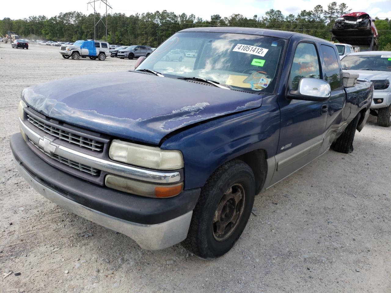 Photo 2 from auction – 1999 CHEVROLET SILVERADO with VIN 2GCEC19T7X1164604