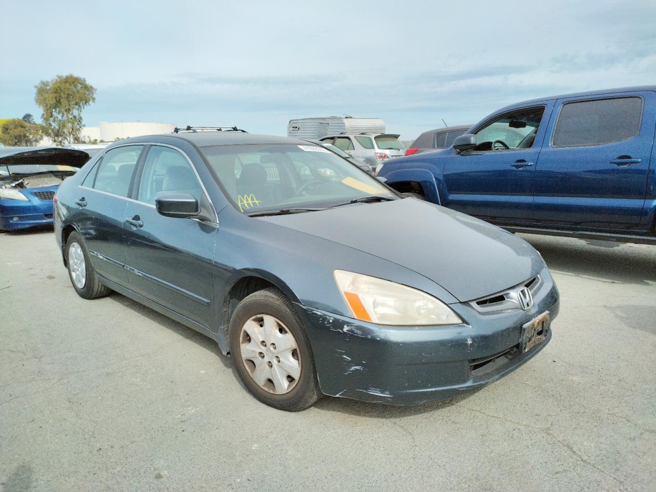 Photo 1 from auction – 2004 HONDA ACCORD LX with VIN JHMCM56304C014855