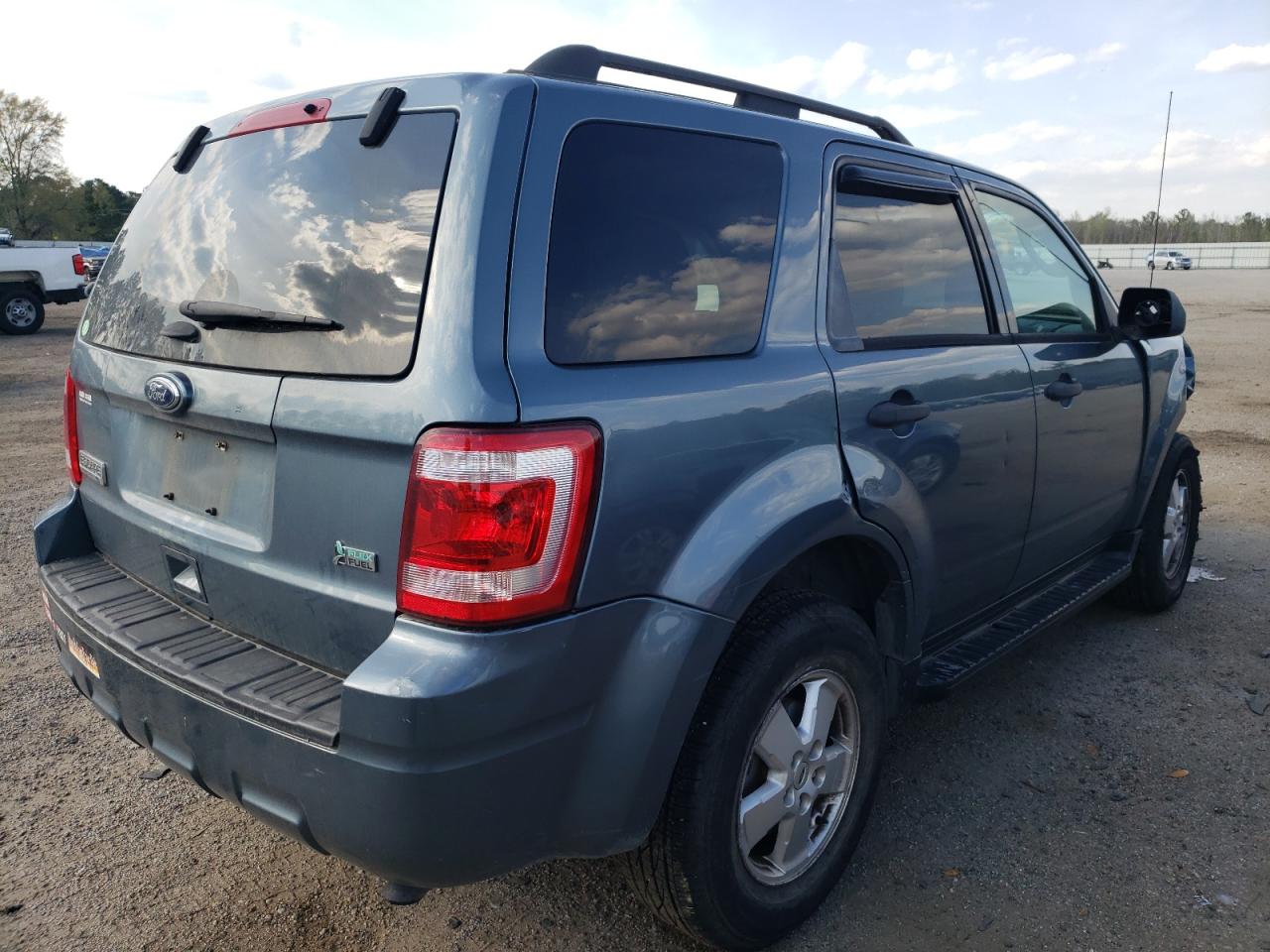 Photo 4 from auction – 2012 FORD ESCAPE XLT with VIN 1FMCU0DG8CKA62274