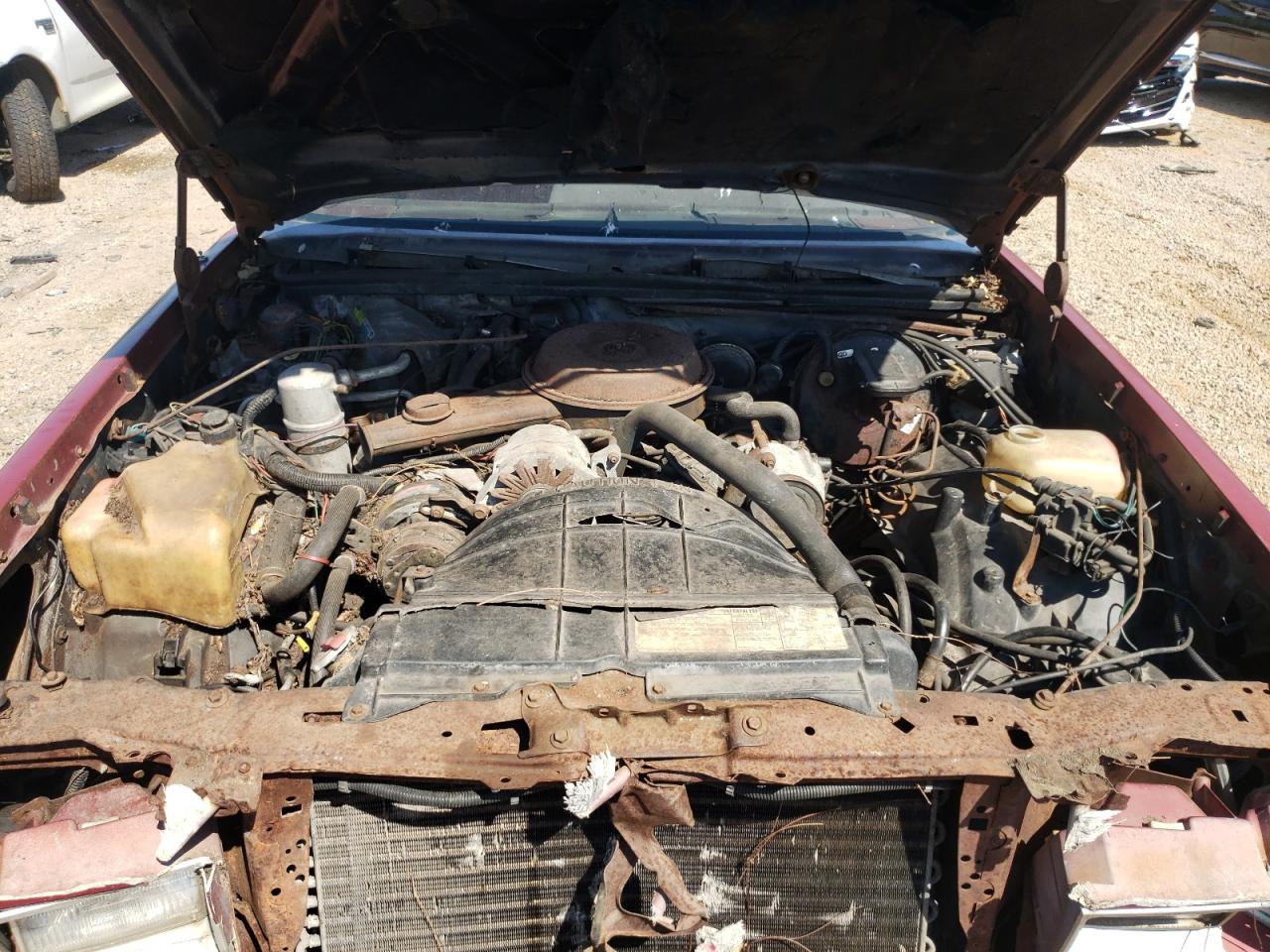 Photo 7 from auction – 1981 OLDSMOBILE CUTLASS SU with VIN 1G3AM47A3BR490768