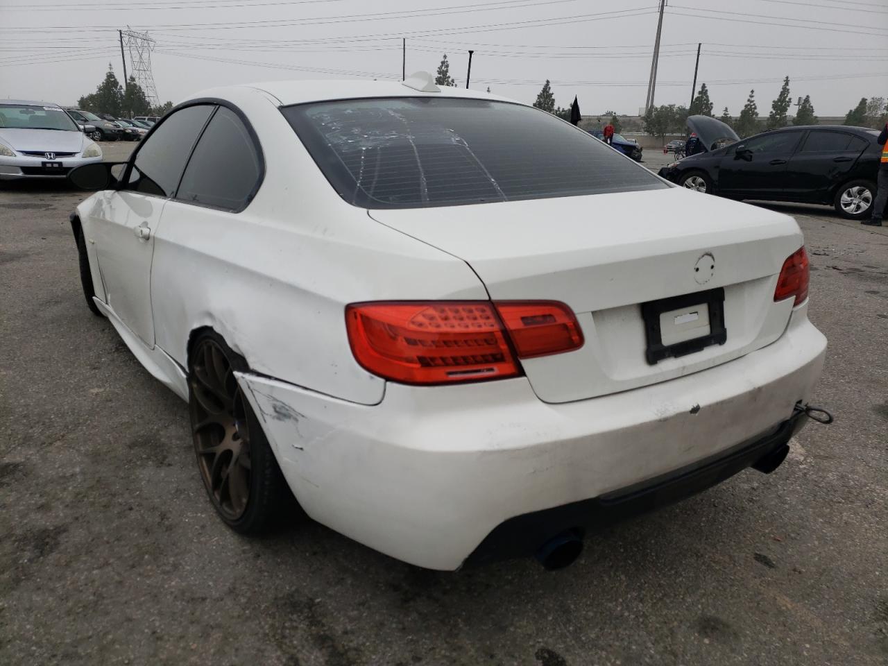 Photo 3 from auction – 2007 BMW 335 I with VIN WBAWB73527P024979