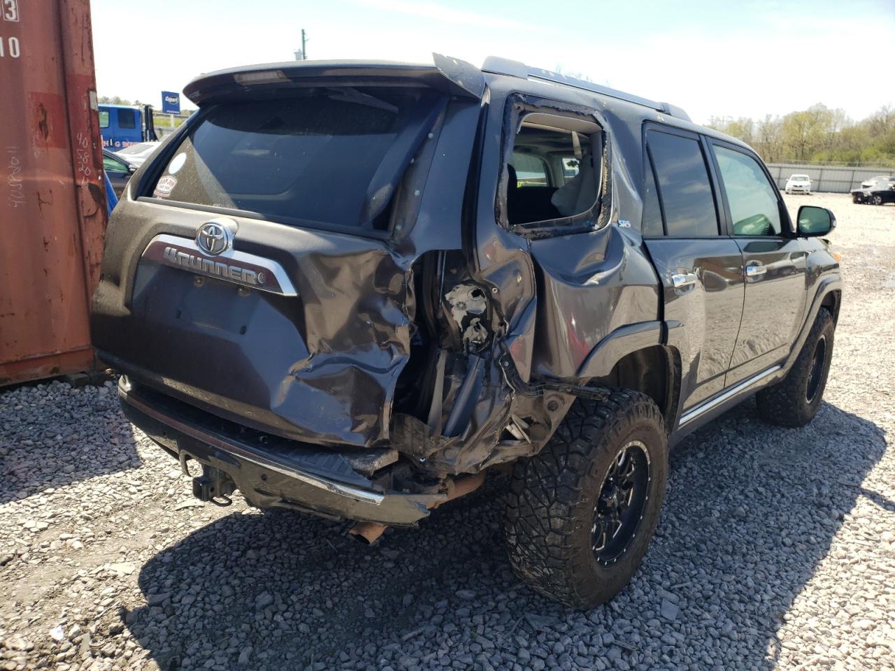 Photo 4 from auction – 2010 TOYOTA 4RUNNER SR with VIN JTEZU5JR8A5001516