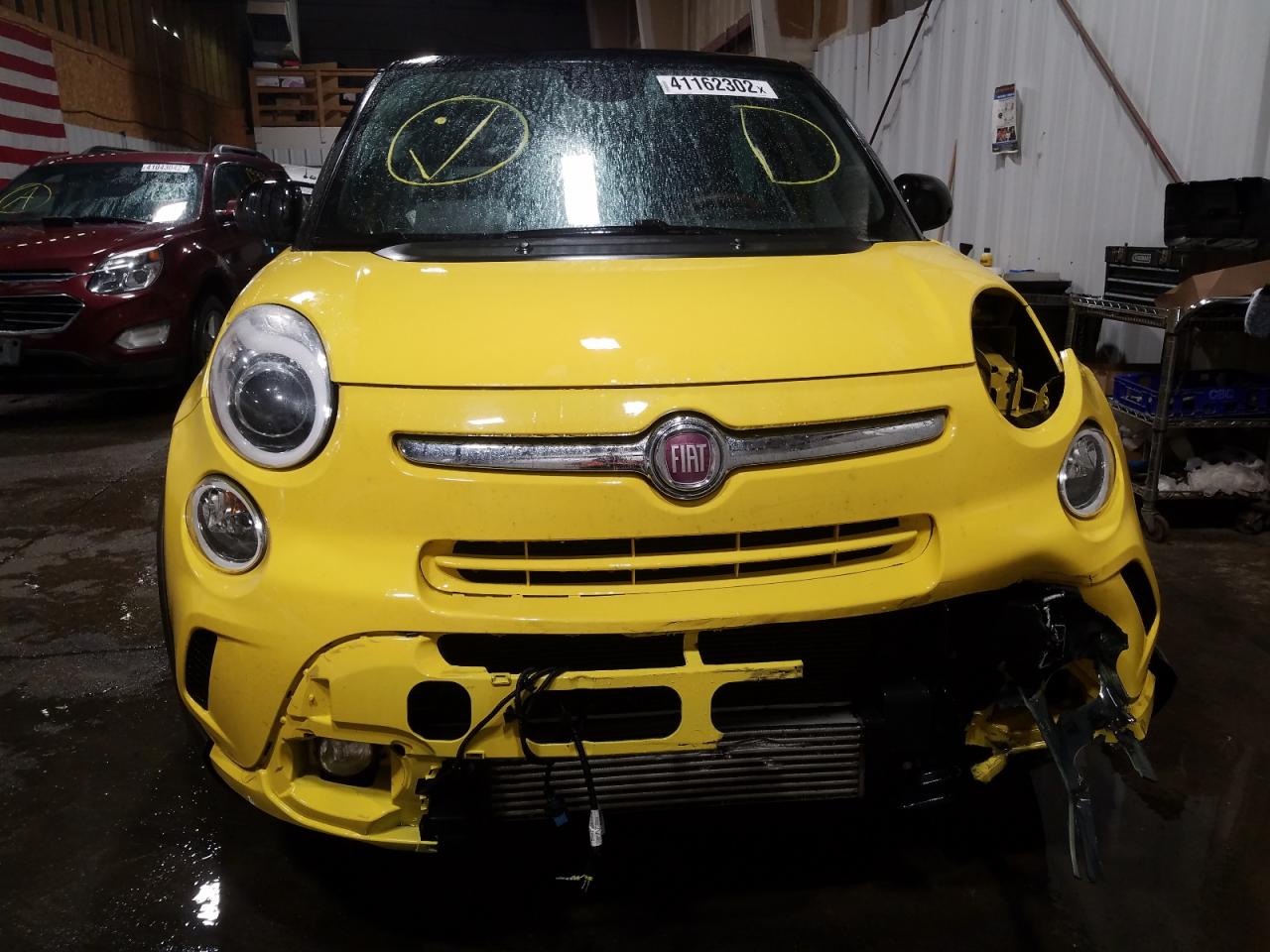 Photo 9 from auction – 2015 FIAT 500L TREKK with VIN ZFBCFADHXFZ033709