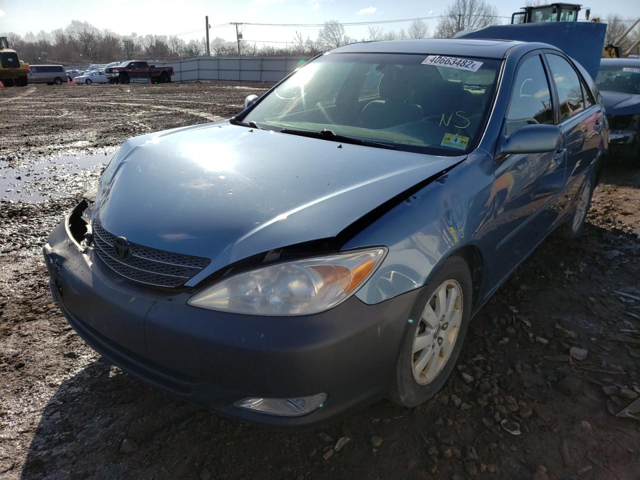 Photo 2 from auction – 2004 TOYOTA CAMRY LE with VIN 4T1BE30K04U938877