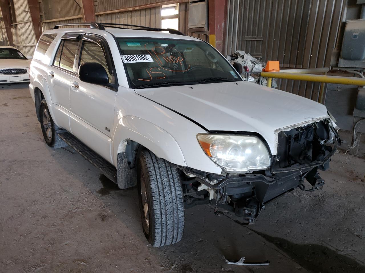 TOYOTA 4RUNNER SR 2006 with VIN JTEZU14RX68063834 - Photo from auction