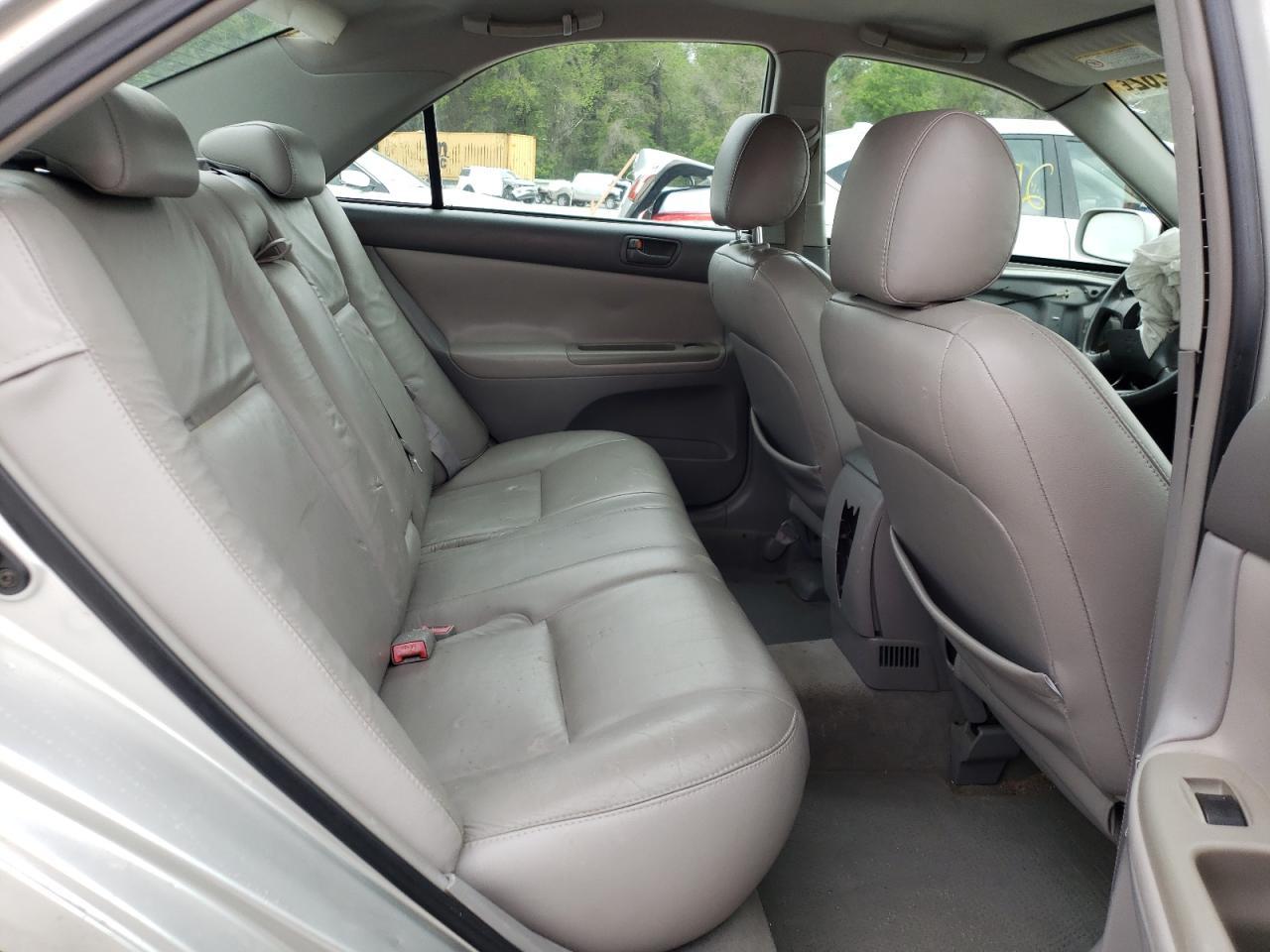 Photo 6 from auction – 2003 TOYOTA CAMRY LE with VIN 4T1BE32K73U757416
