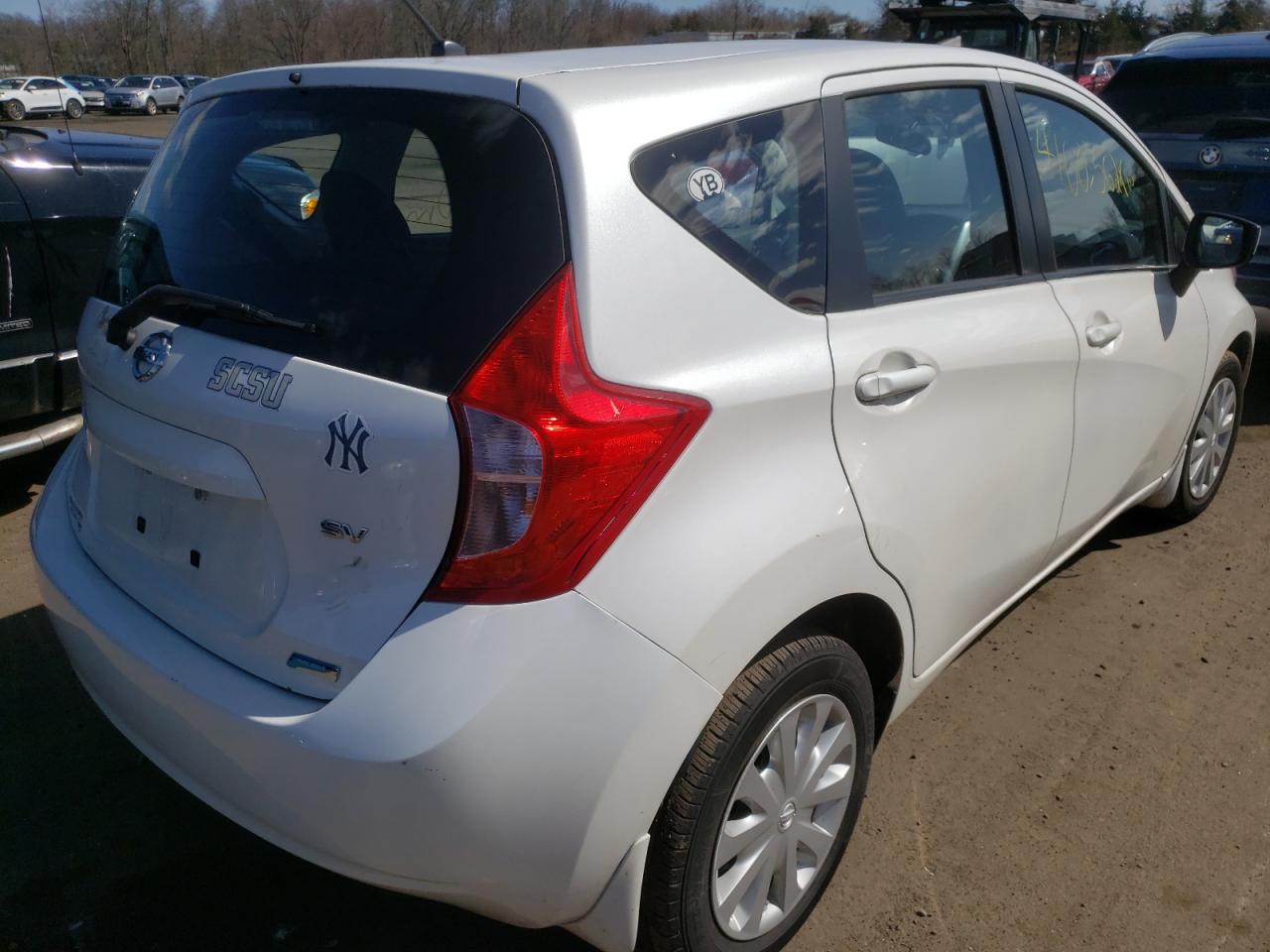 Photo 4 from auction – 2015 NISSAN VERSA NOTE with VIN 3N1CE2CPXFL359504