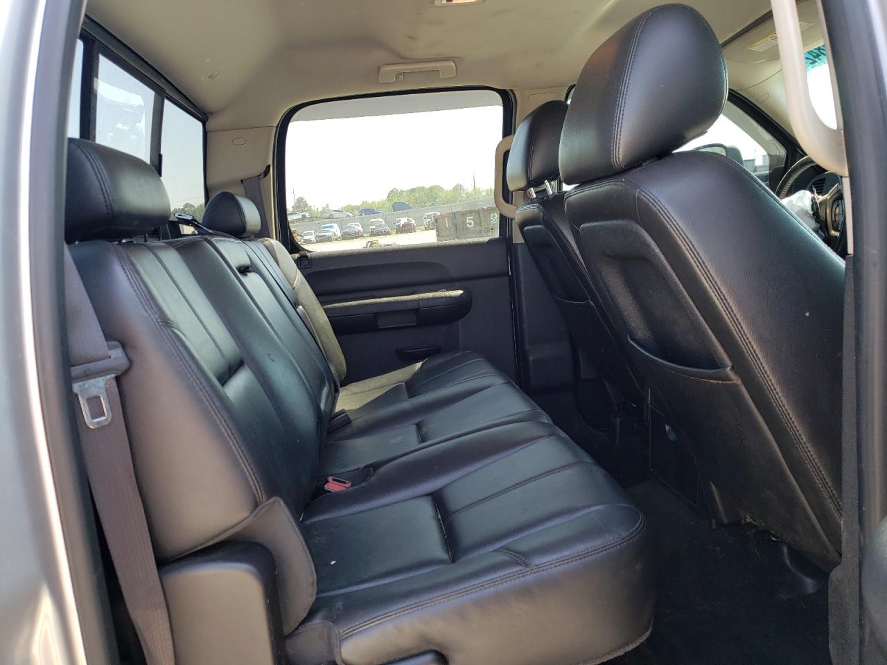 Photo 6 from auction – 2012 GMC SIERRA K25 with VIN 1GT120CG5CF127934