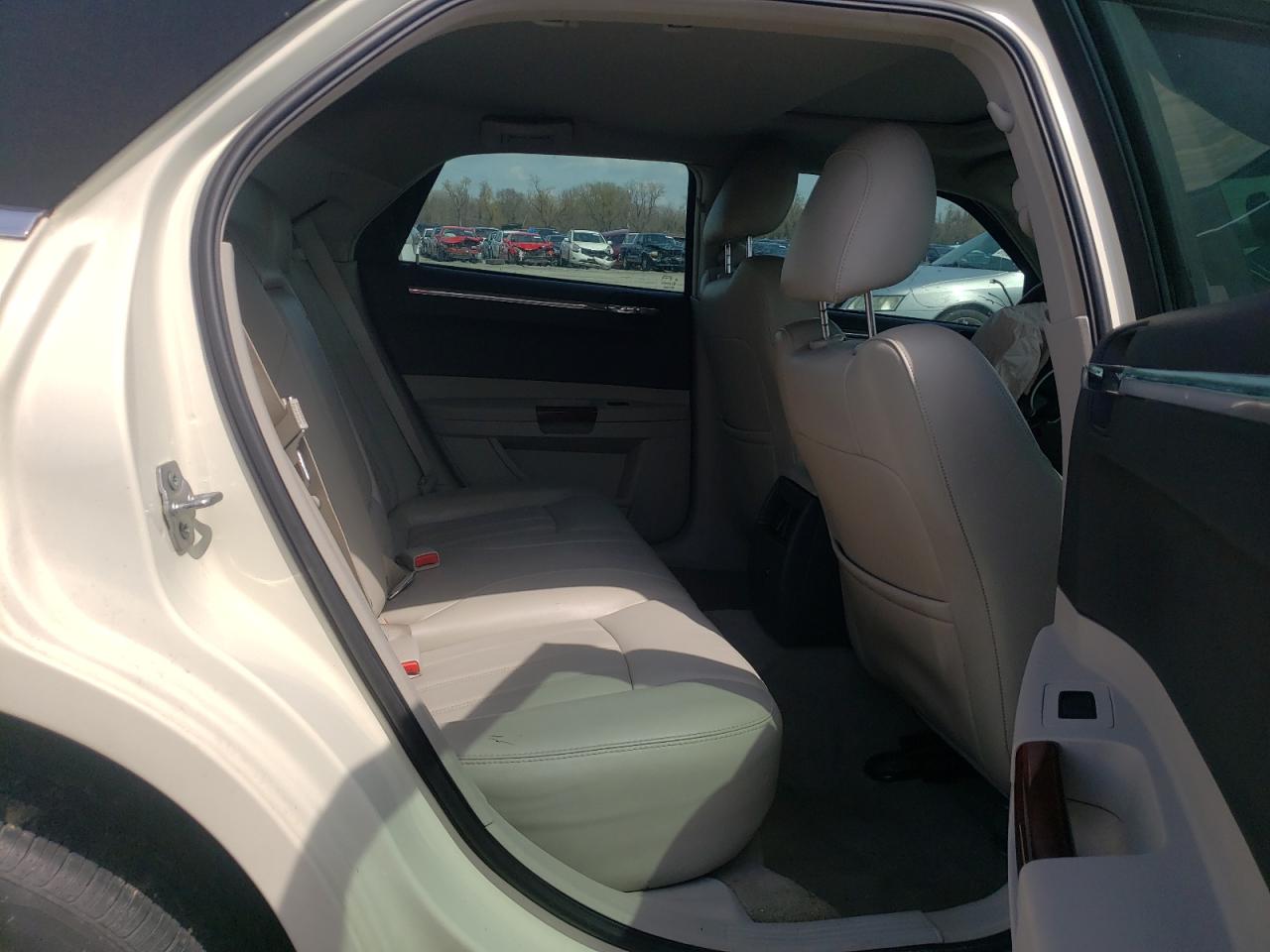 Photo 6 from auction – 2007 CHRYSLER 300C with VIN 2C3LA63H67H861529