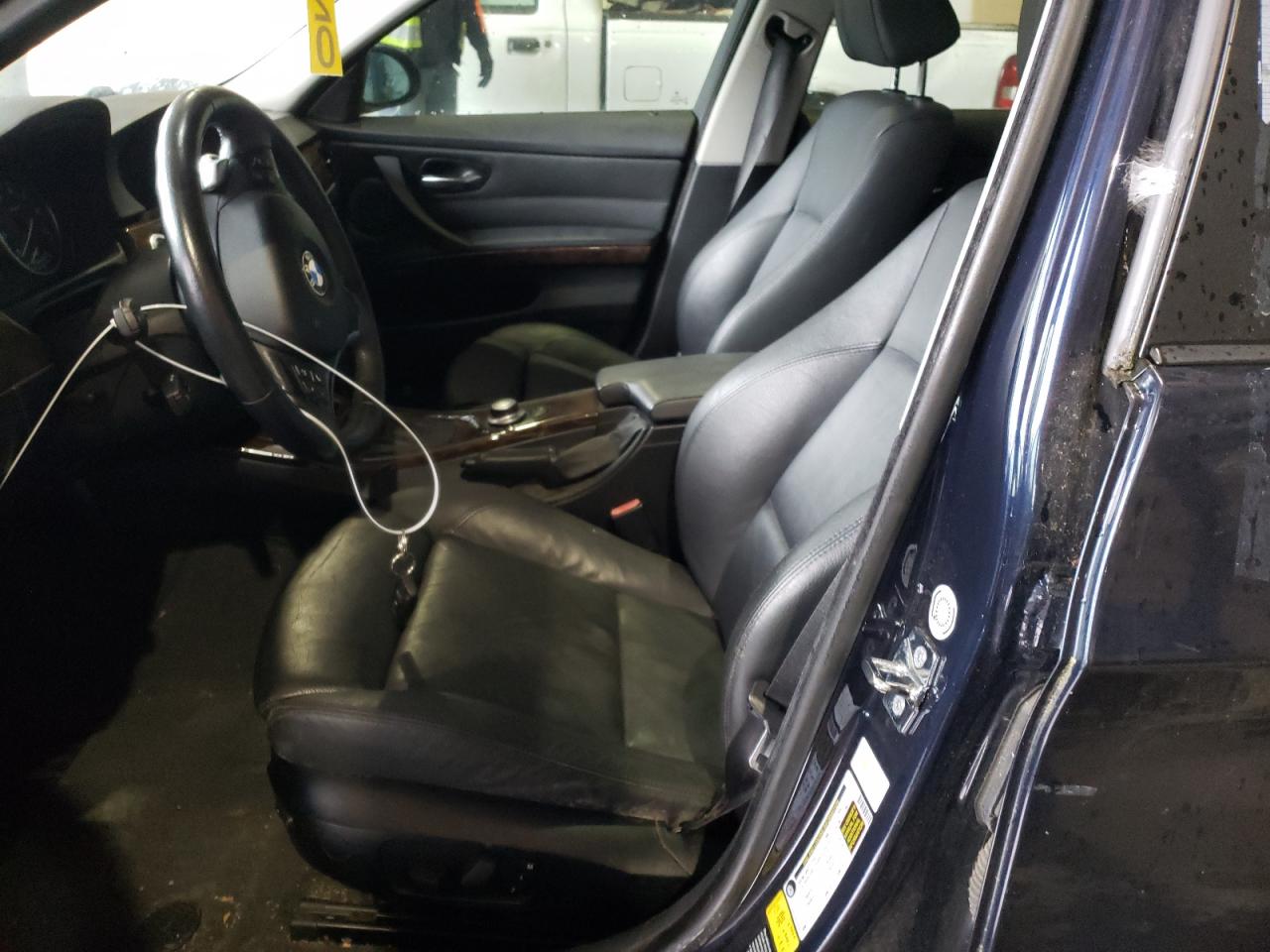 Photo 5 from auction – 2008 BMW 328 I with VIN WBAVA33558P143246
