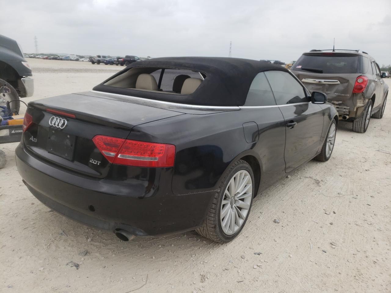 Photo 4 from auction – 2011 AUDI A5 PREMIUM with VIN WAUJFAFH8BN004905