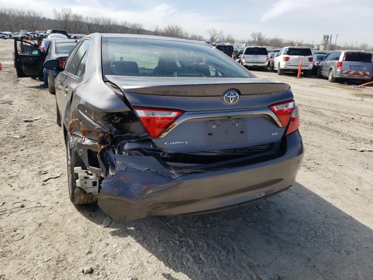 Photo 9 from auction – 2017 TOYOTA CAMRY LE with VIN 4T1BF1FK5HU630375