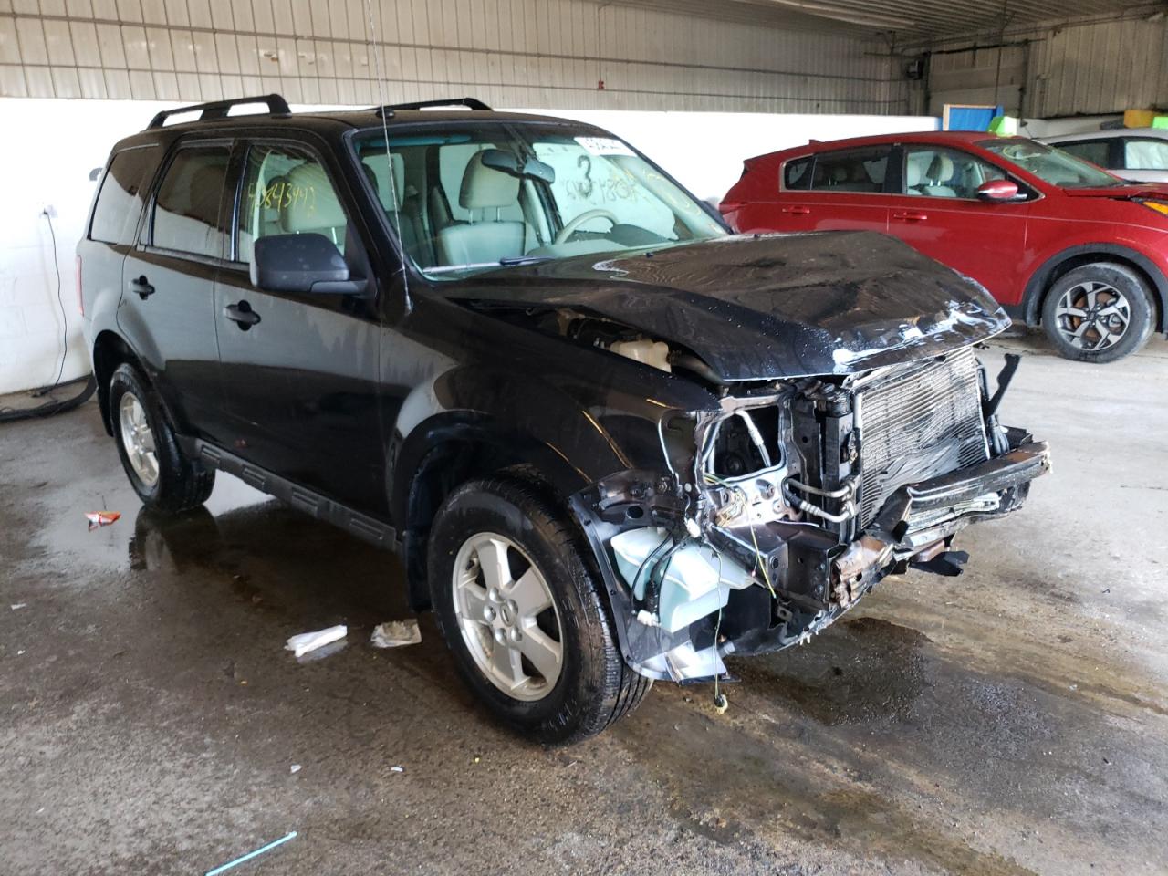 FORD ESCAPE XLT 2011 with VIN 1FMCU0D77BKC07948 - Photo from auction