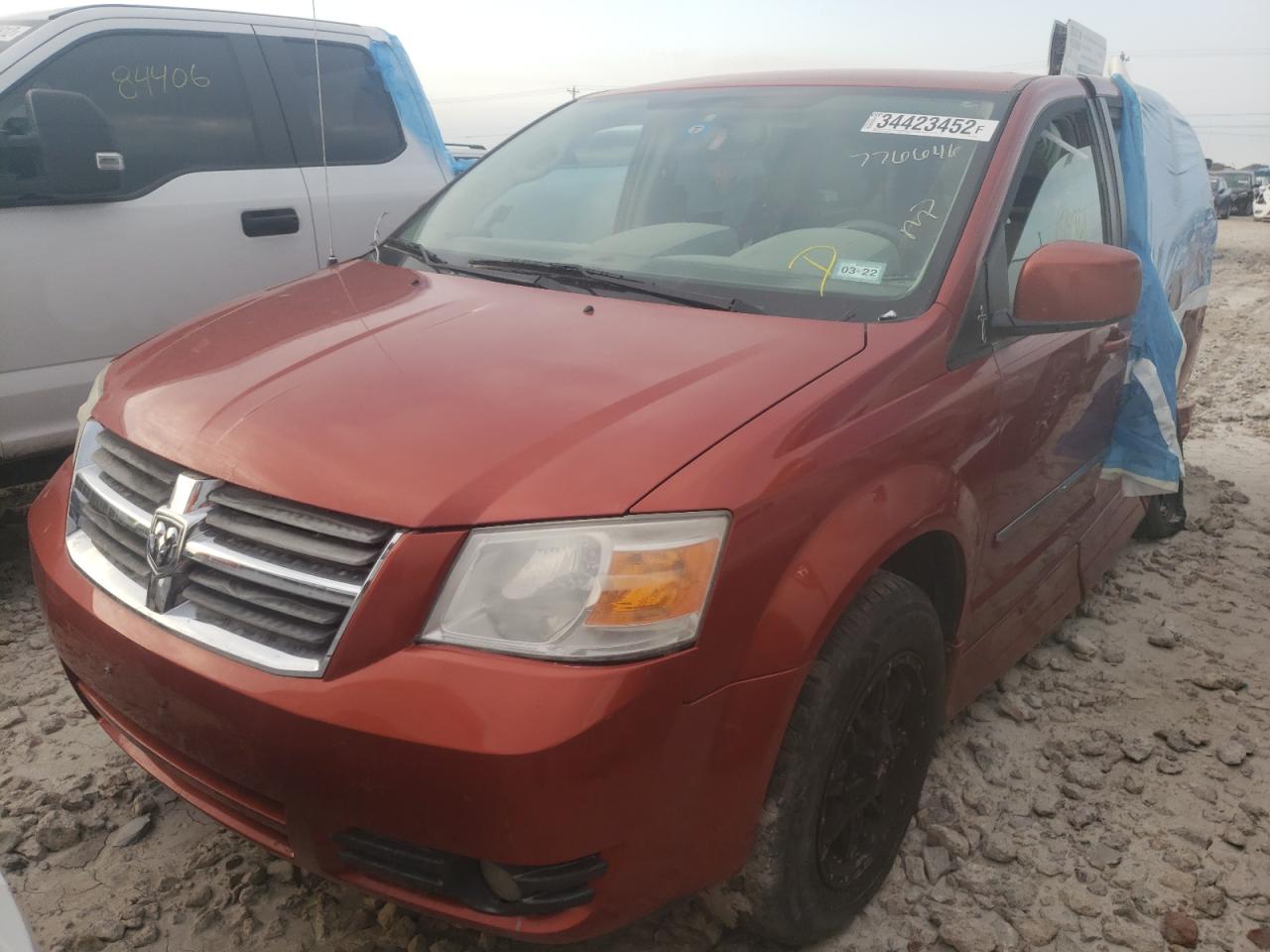 Photo 18 from auction – 2008 DODGE GRAND CARA with VIN 2D8HN54P88R776646