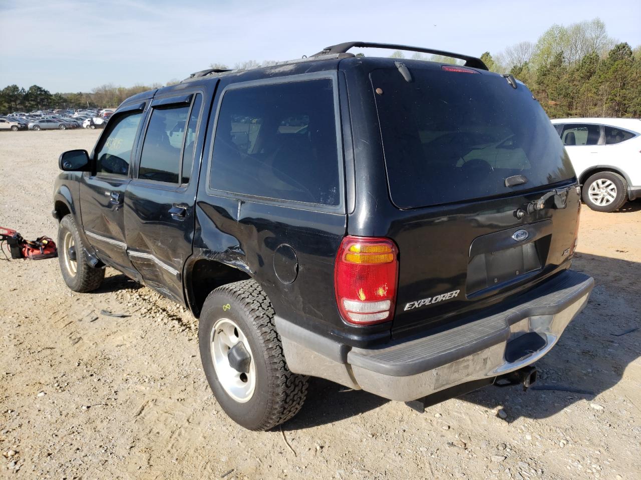 Photo 3 from auction – 1998 FORD EXPLORER with VIN 1FMZU32E0WUD19966
