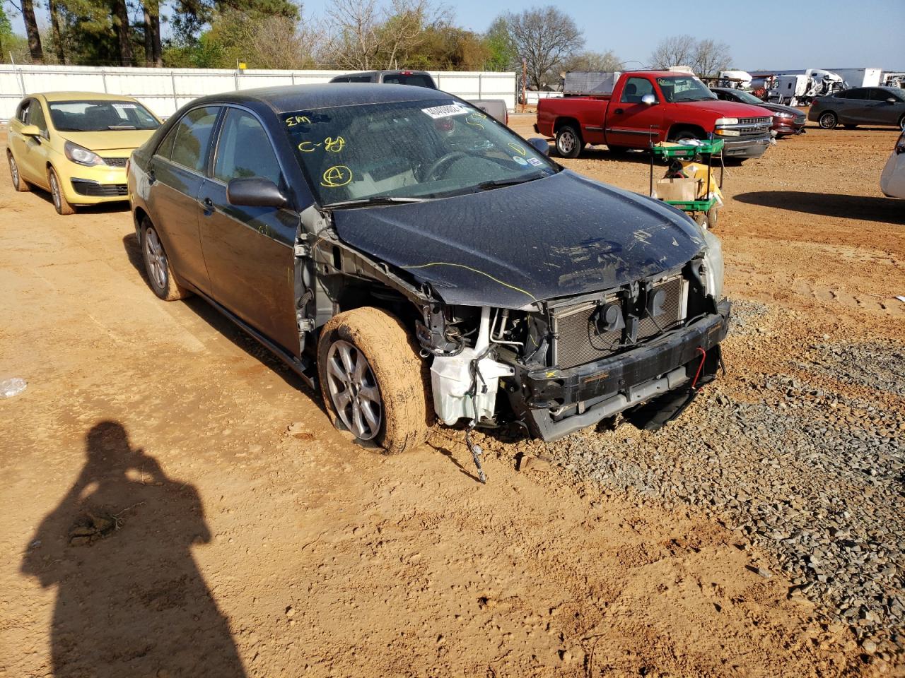 TOYOTA CAMRY BASE 2011 with VIN 4T1BF3EK2BU755533 - Photo from auction