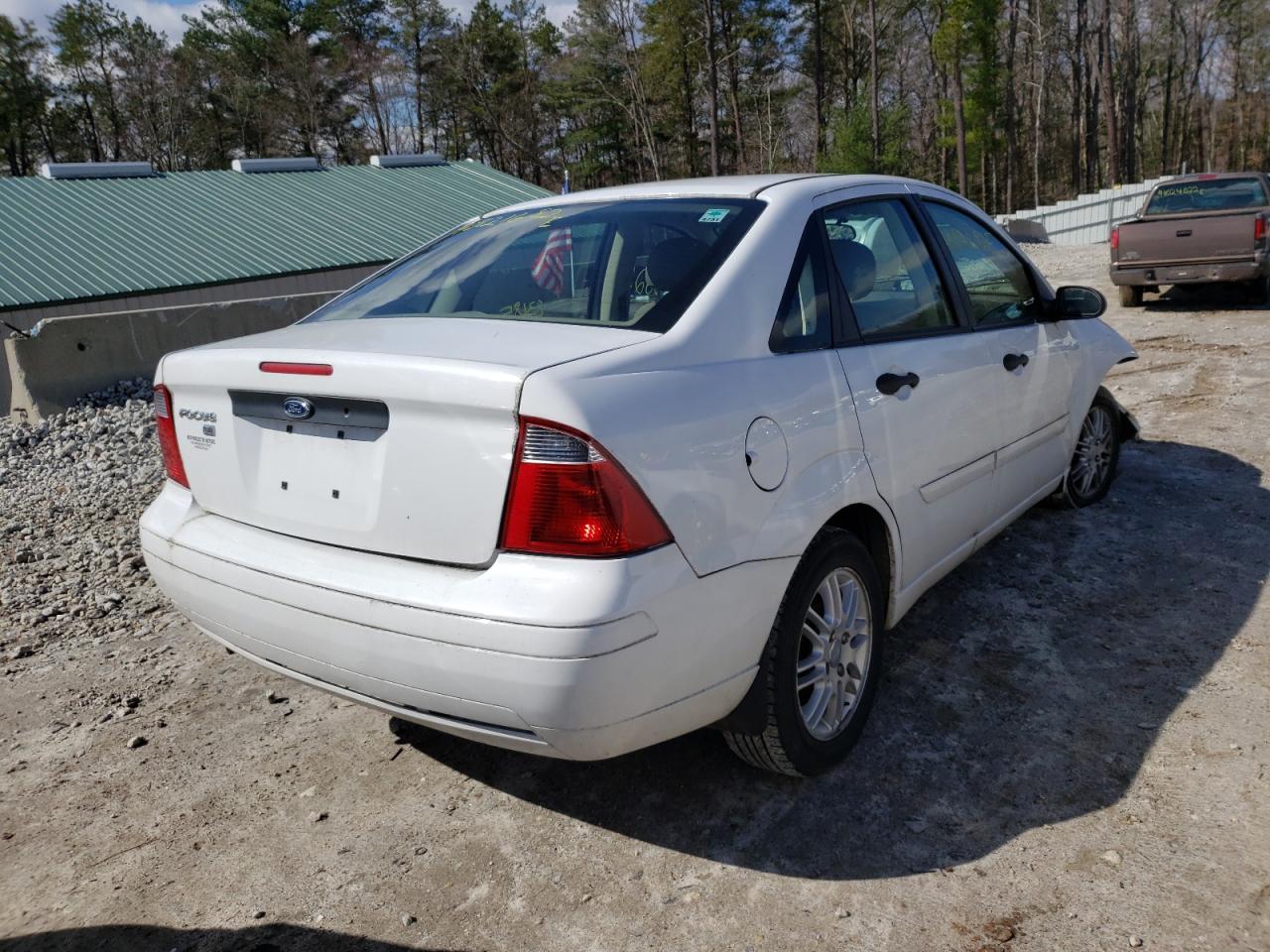 Photo 4 from auction – 2007 FORD FOCUS ZX4 with VIN 1FAFP34N47W300683