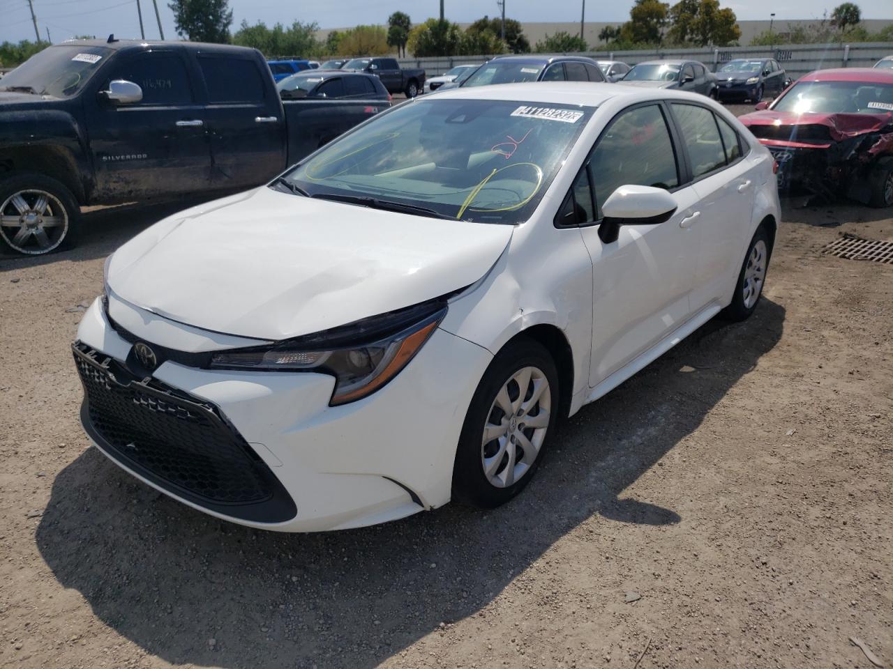 Photo 2 from auction – 2020 TOYOTA COROLLA LE with VIN JTDEPRAE8LJ073003
