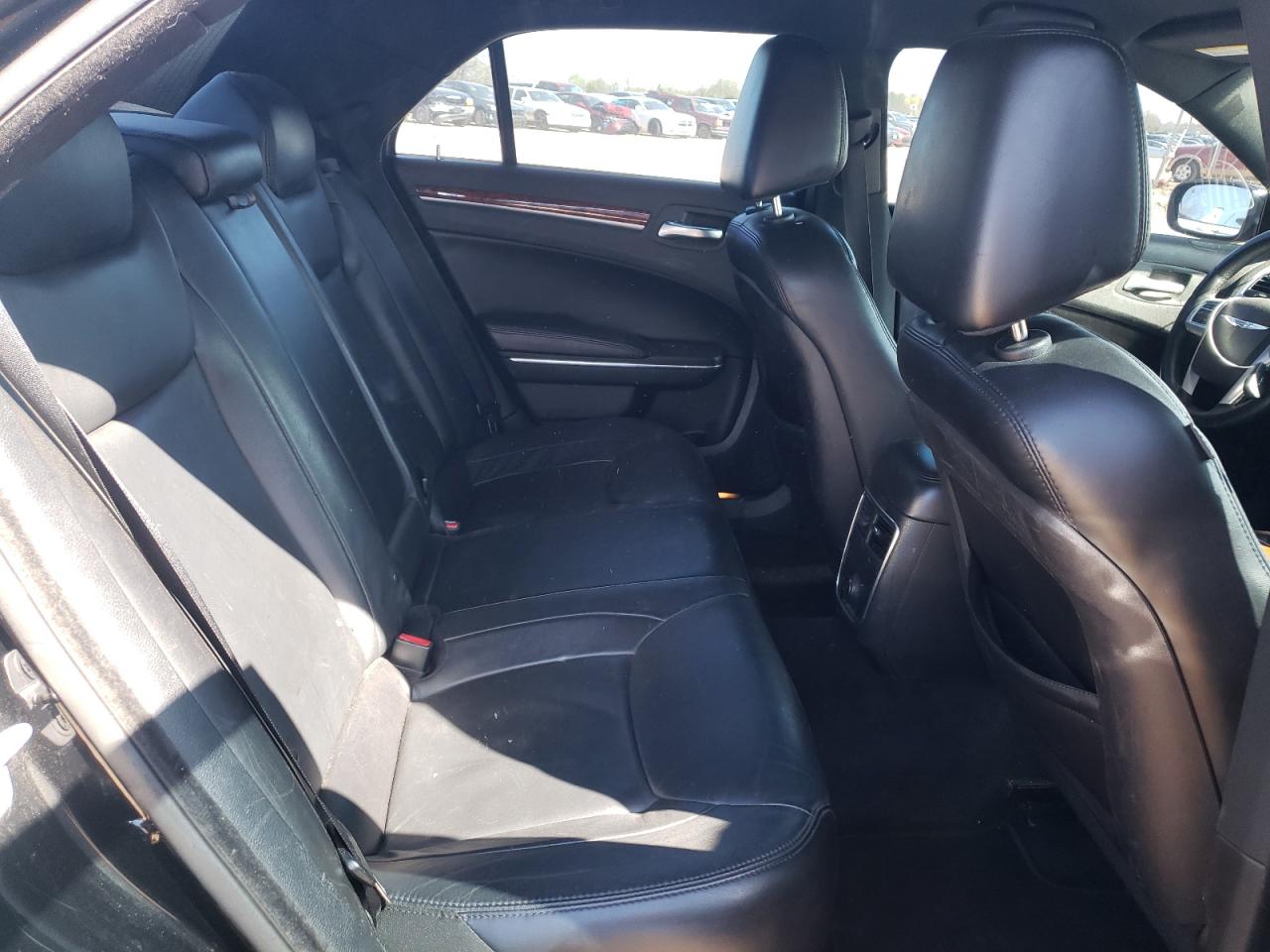 Photo 6 from auction – 2014 CHRYSLER 300 with VIN 2C3CCAAG4EH382448