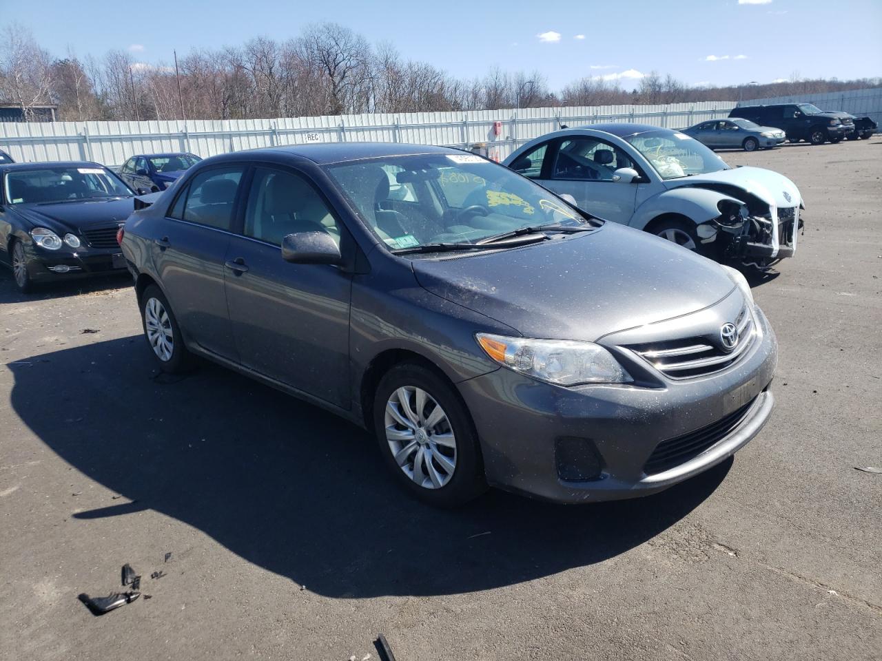 TOYOTA COROLLA 2013 with VIN 2T1BU4EE8DC038225 - Photo from auction