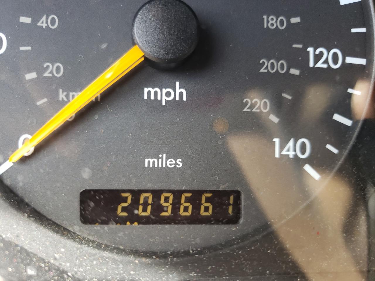 Photo 8 from auction – 2000 MERCEDES-BENZ ML 320 with VIN 4JGAB54EXYA186343